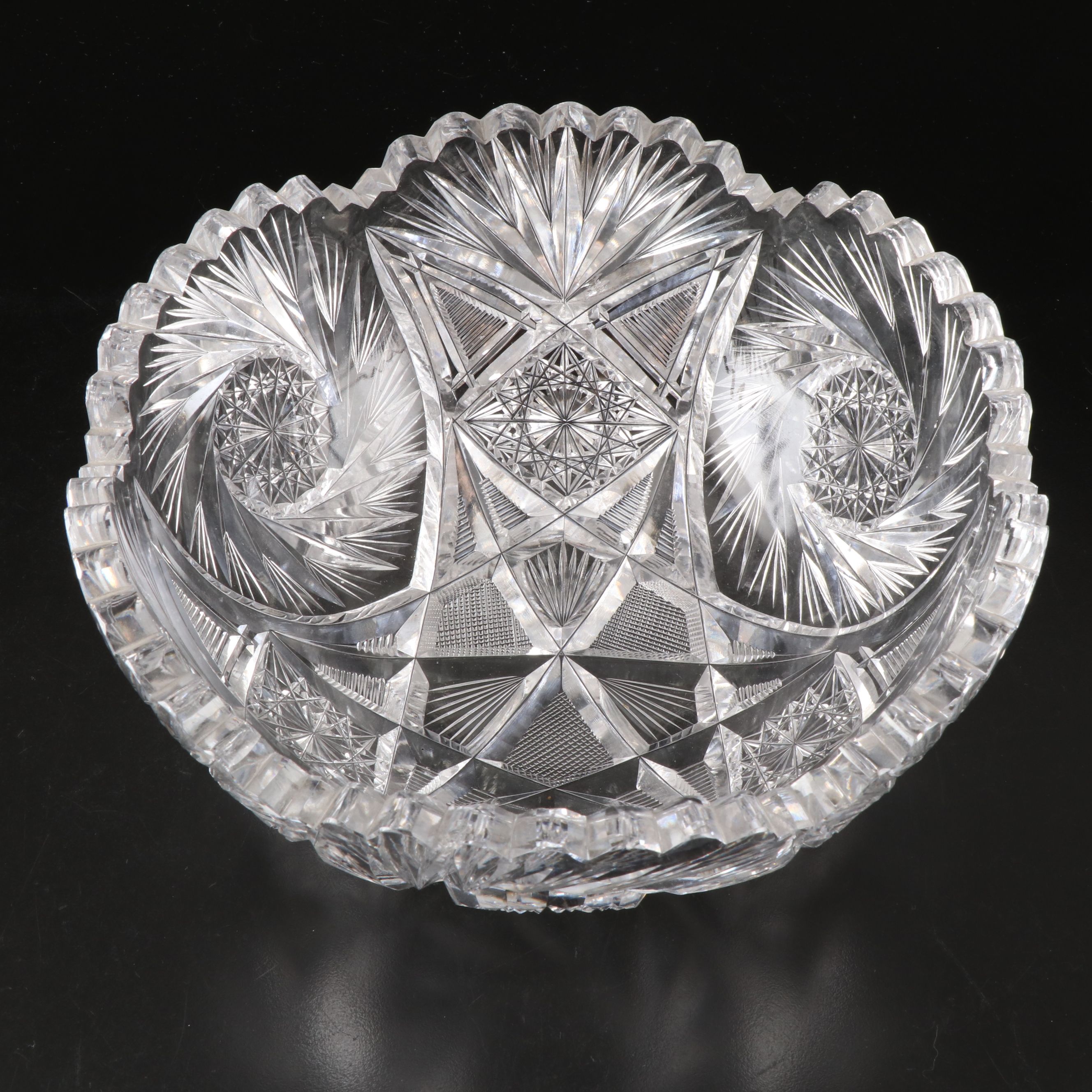 Brilliant Cut Sawtooth Rim Crystal Bowls