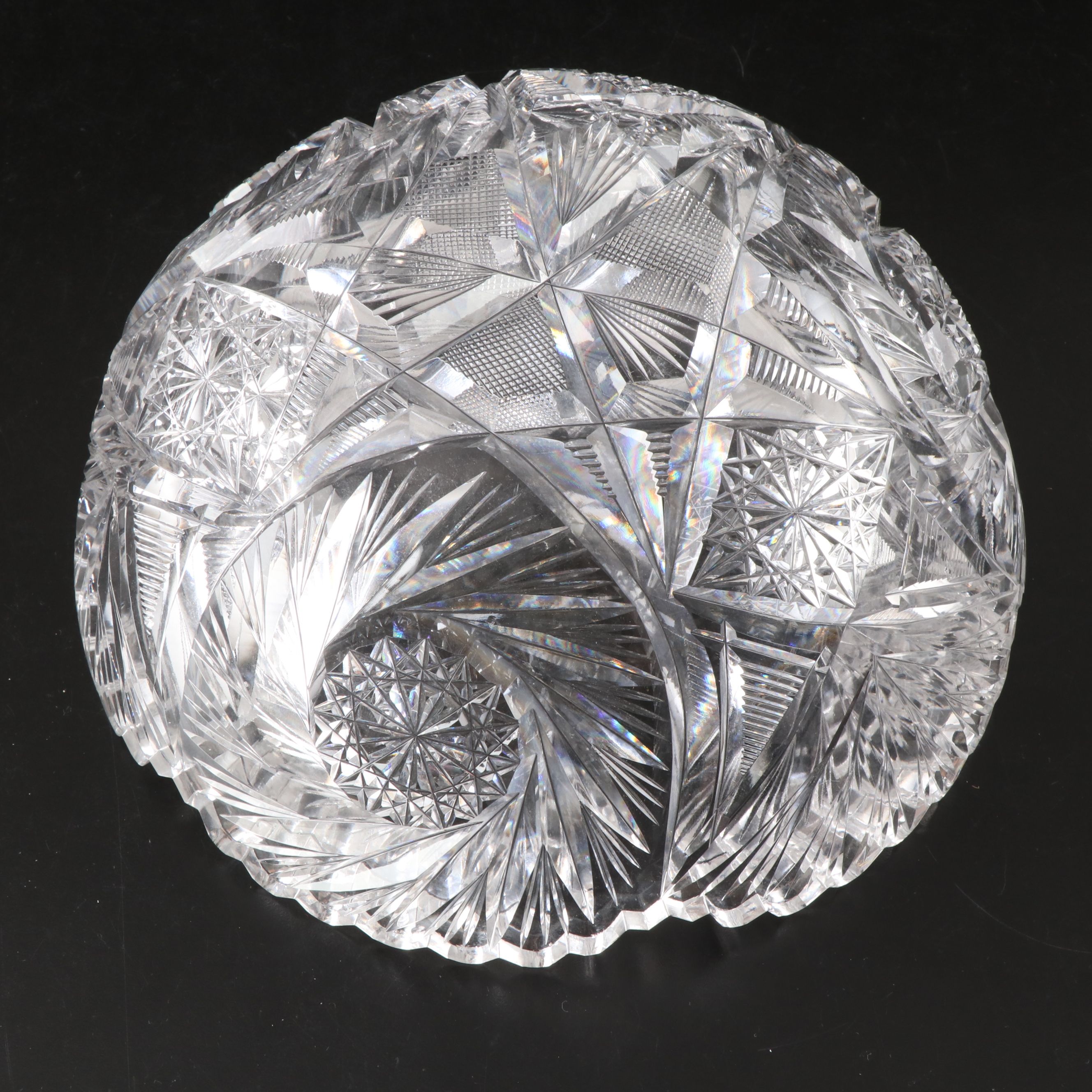 Brilliant Cut Sawtooth Rim Crystal Bowls