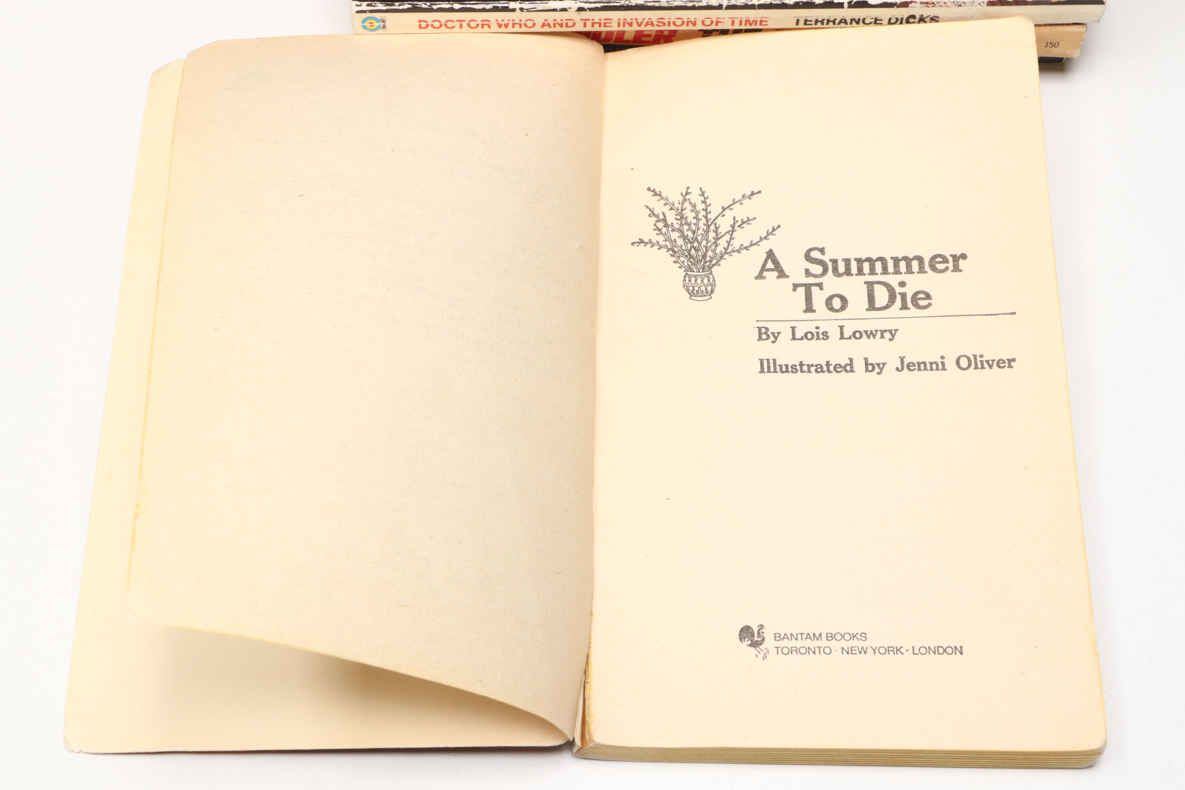 "A Summer to Die," "The Last Knight of Albion," and More Fiction