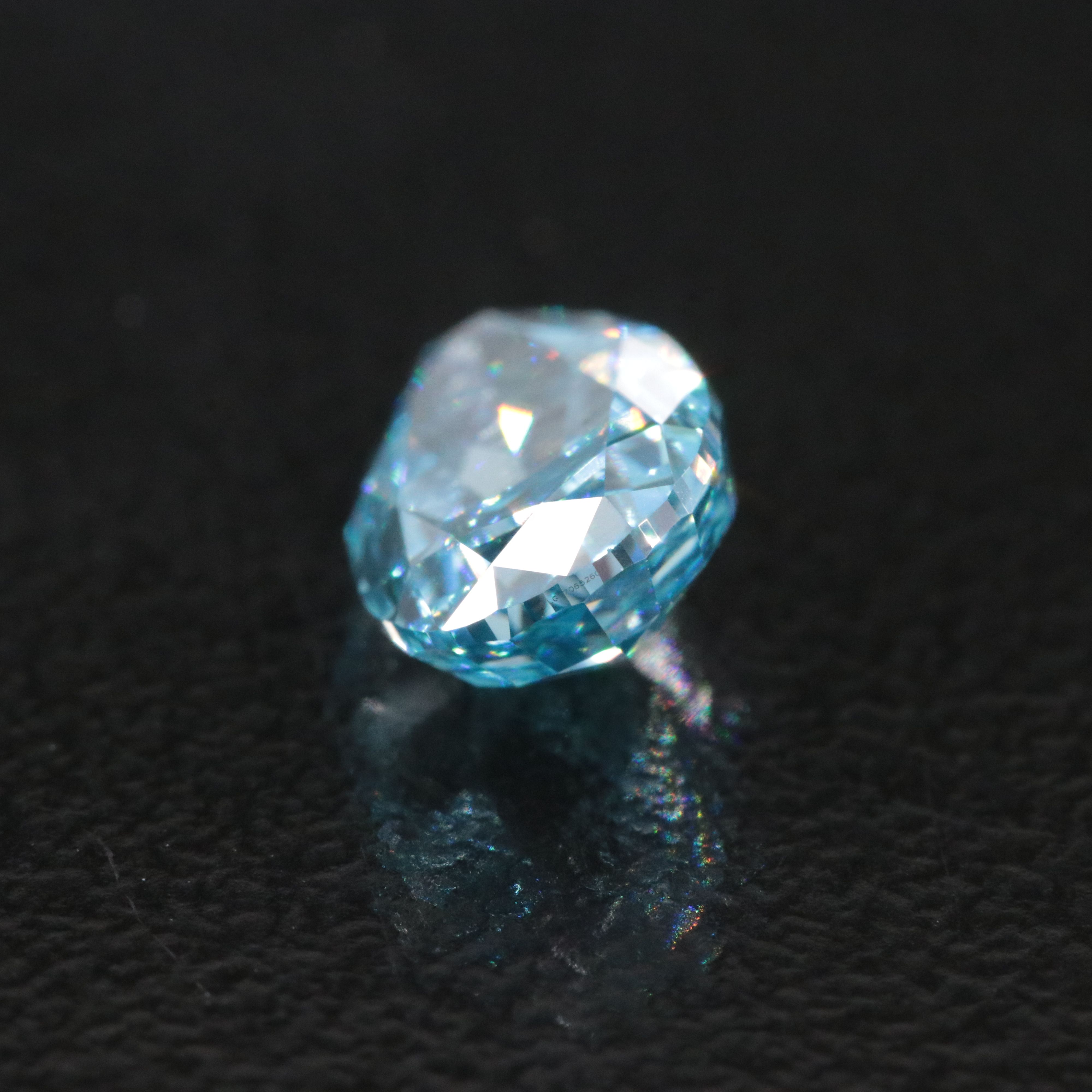 Loose 1.41 CT Lab Grown Fancy Vivid Blue Diamond with IGI Report