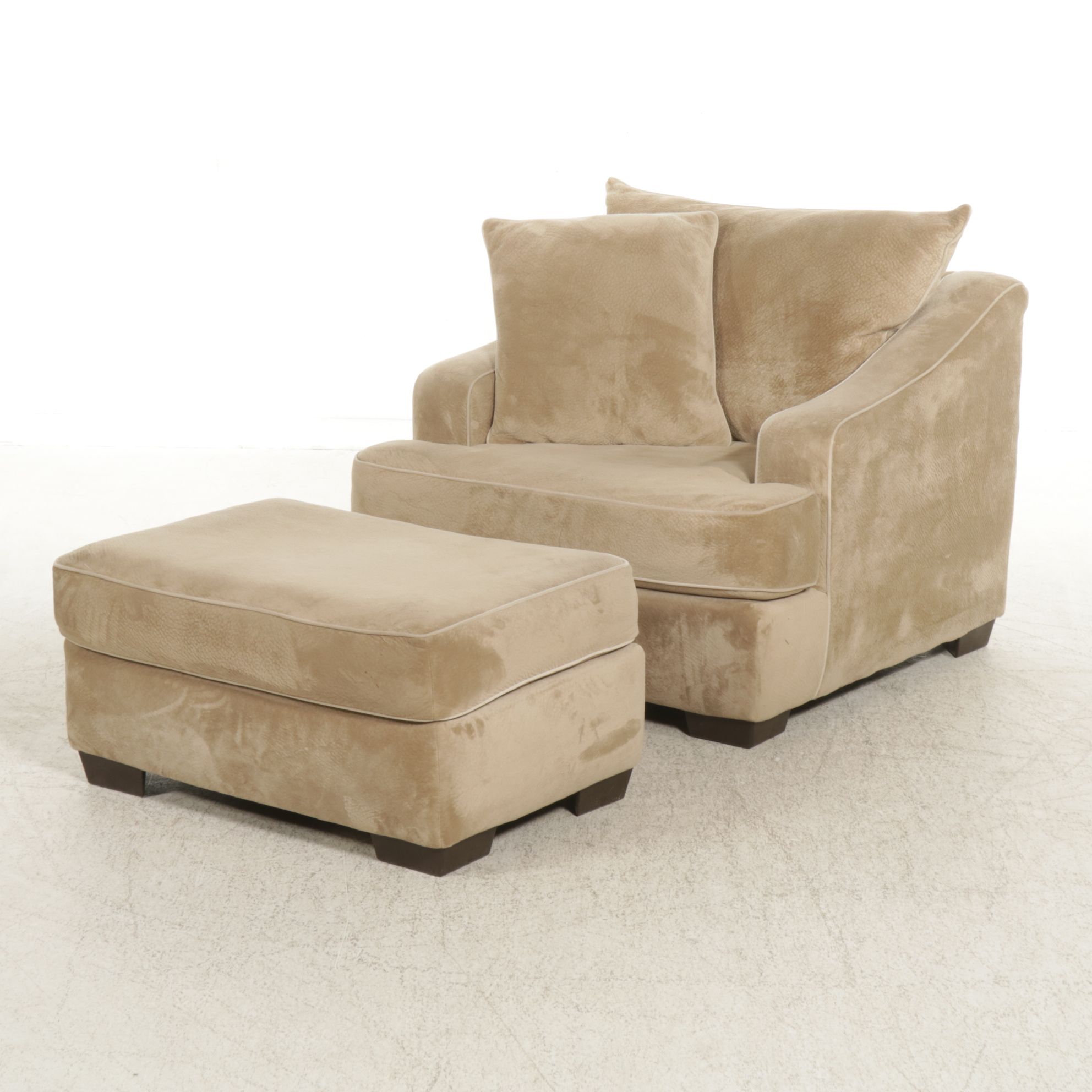Corinthian for Front Room Furnishings Contemporary Upholstered Chair and Ottoman