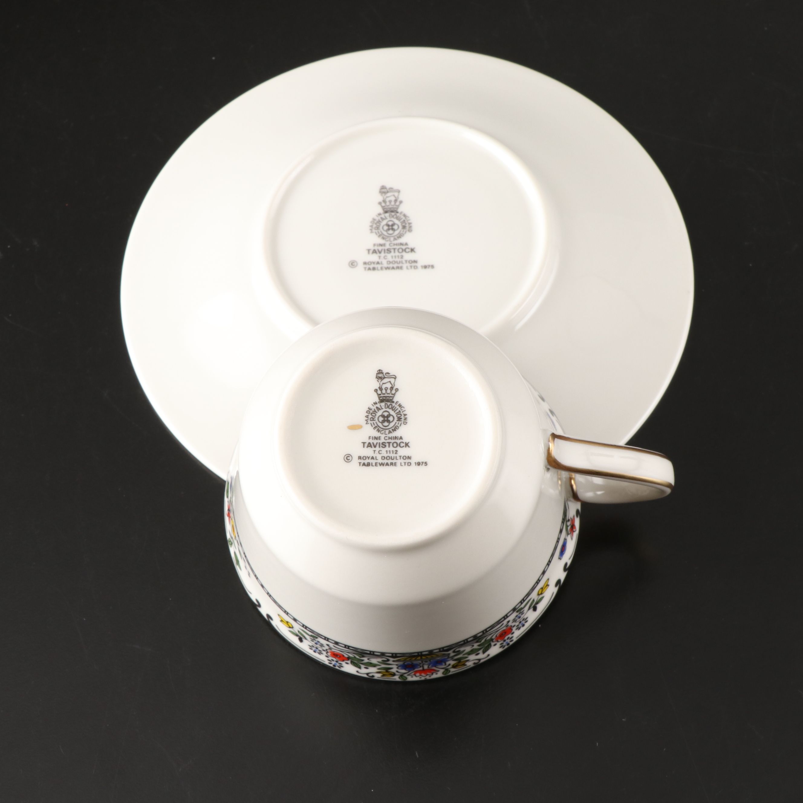 Royal Doulton "Tavistock" Plates with Flat Cups and Saucers, Late 20th Century