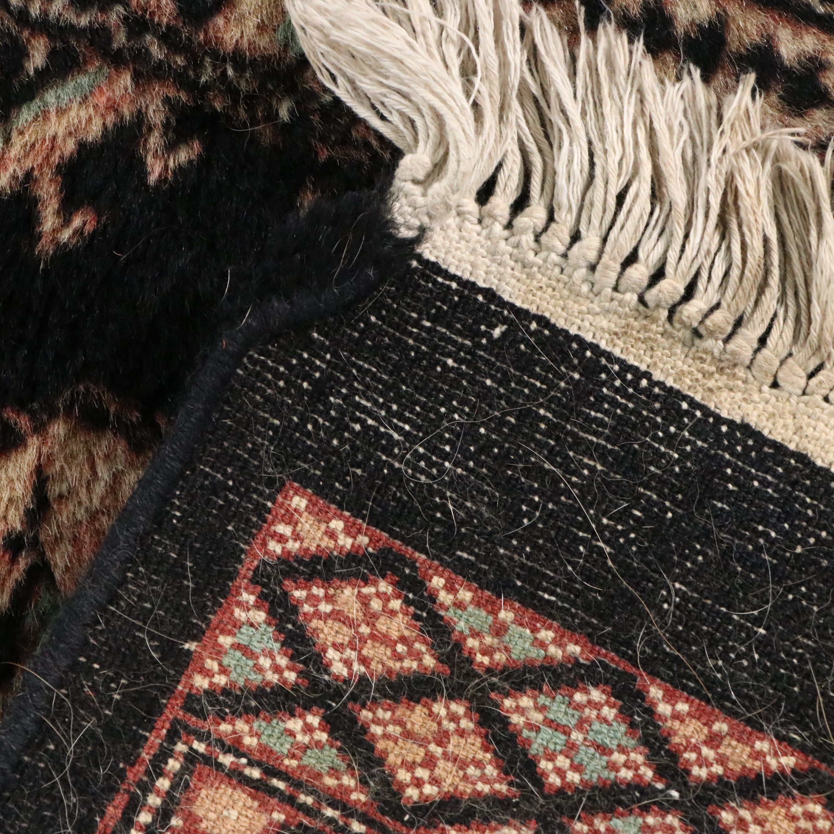 5'1 x 8'5 Hand-Knotted Pakistani Bokhara Area Rug