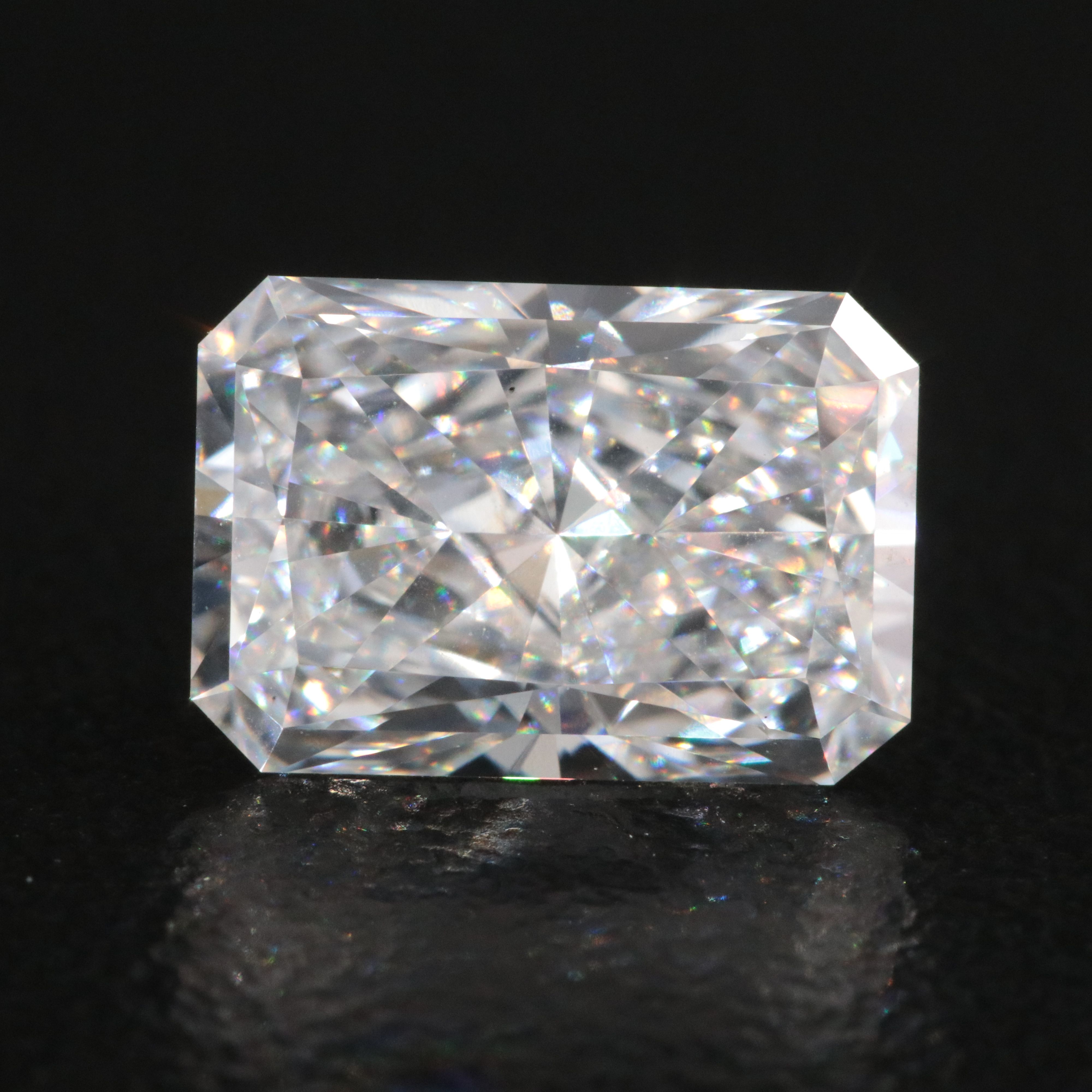 Loose 2.34 CT Lab Grown Diamond with IGI Report