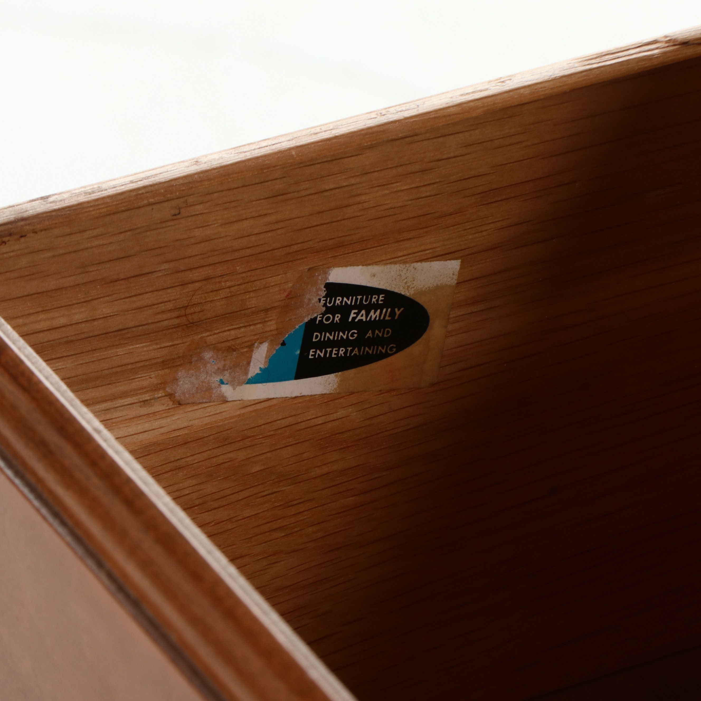 Colonial Revival Style Maple Hutch, Mid-20th Century