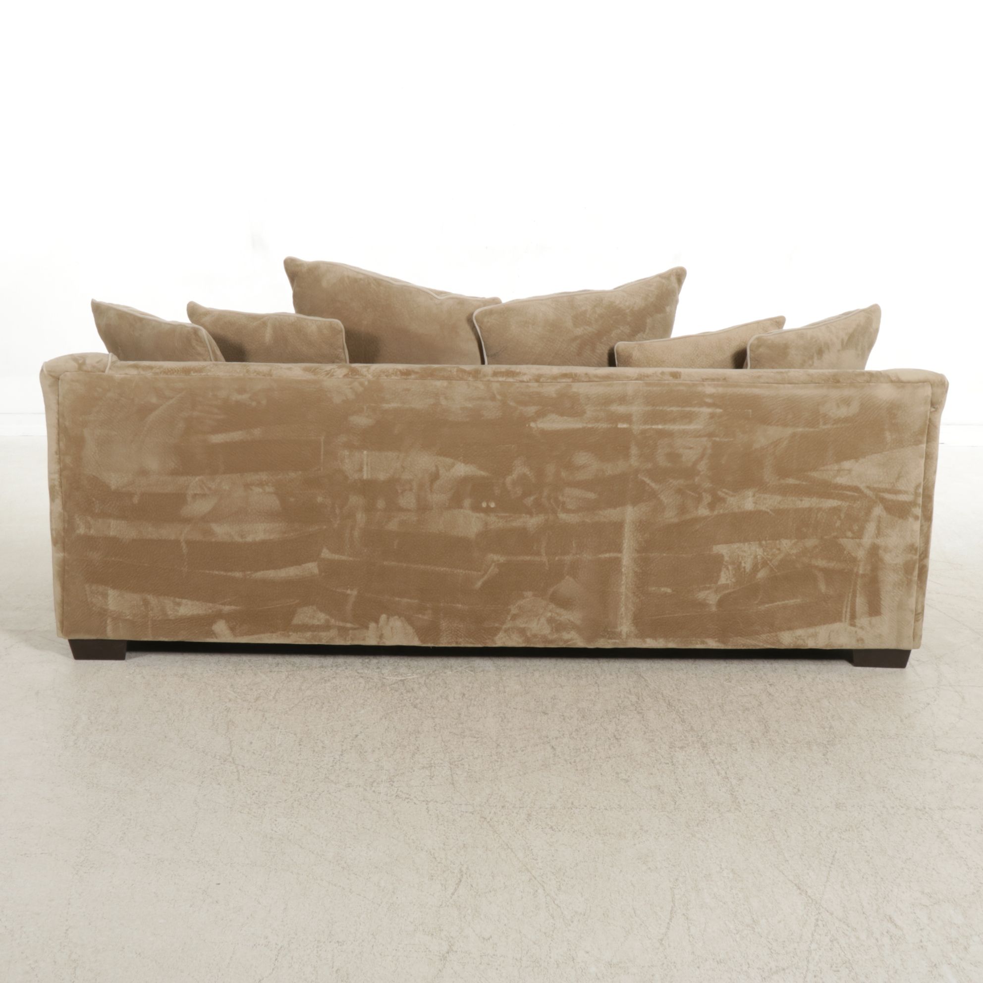 Corinthian for Front Room Furnishings Contemporary Upholstered Sofa