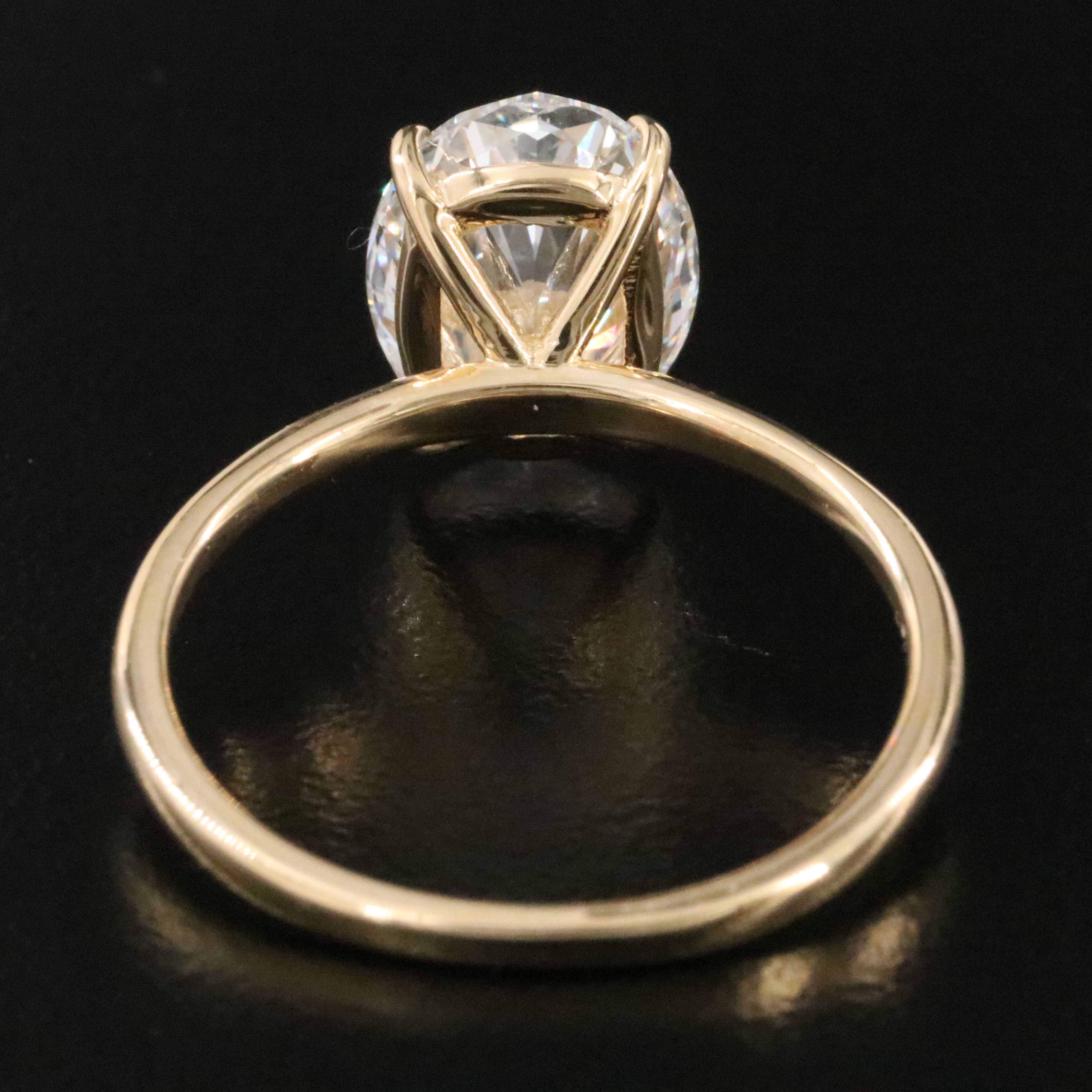18K 3.02 CT Lab Grown Diamond Ring with IGI Report