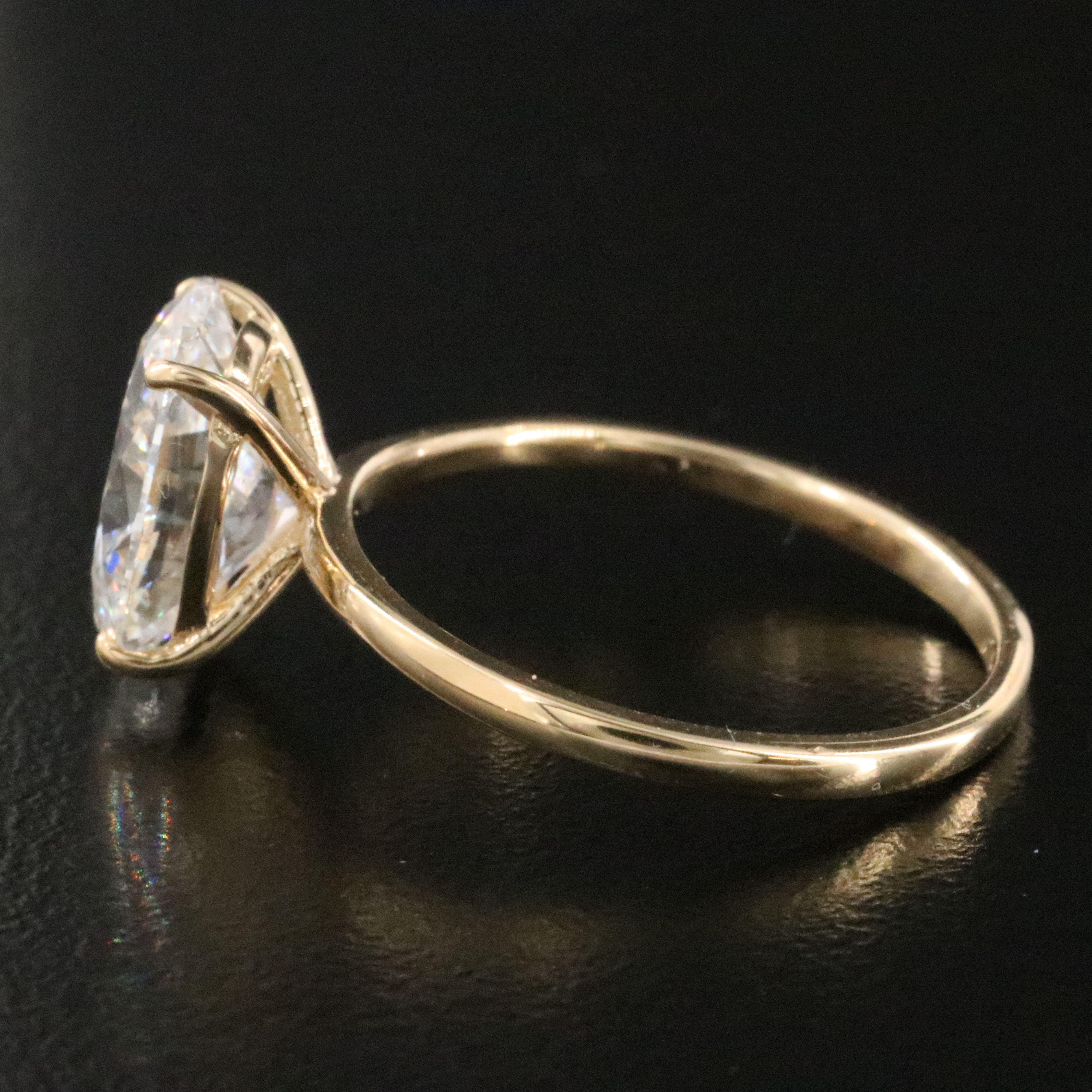 18K 3.02 CT Lab Grown Diamond Ring with IGI Report