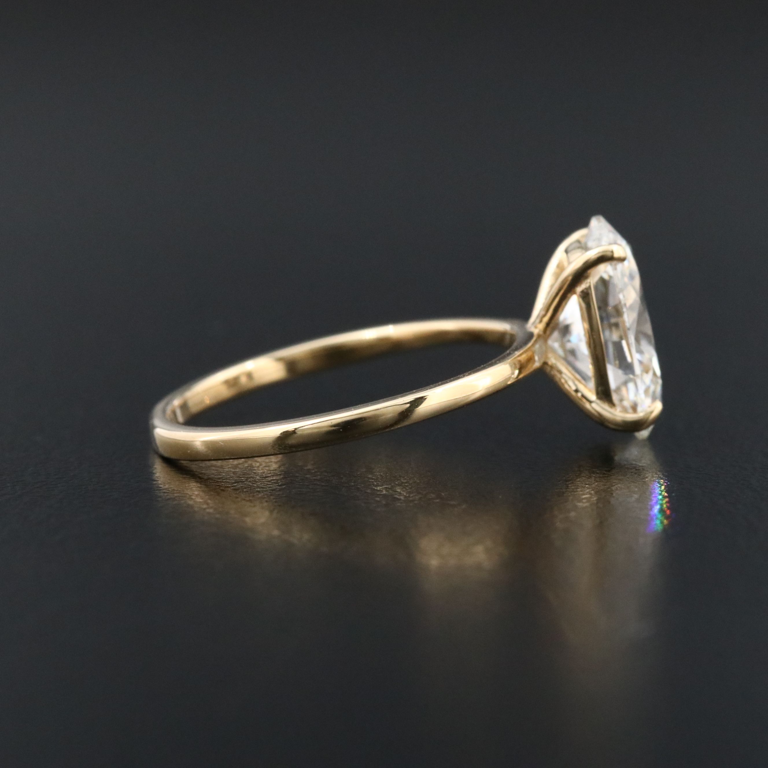 18K 3.01 CT Lab Grown Diamond Ring with IGI Report
