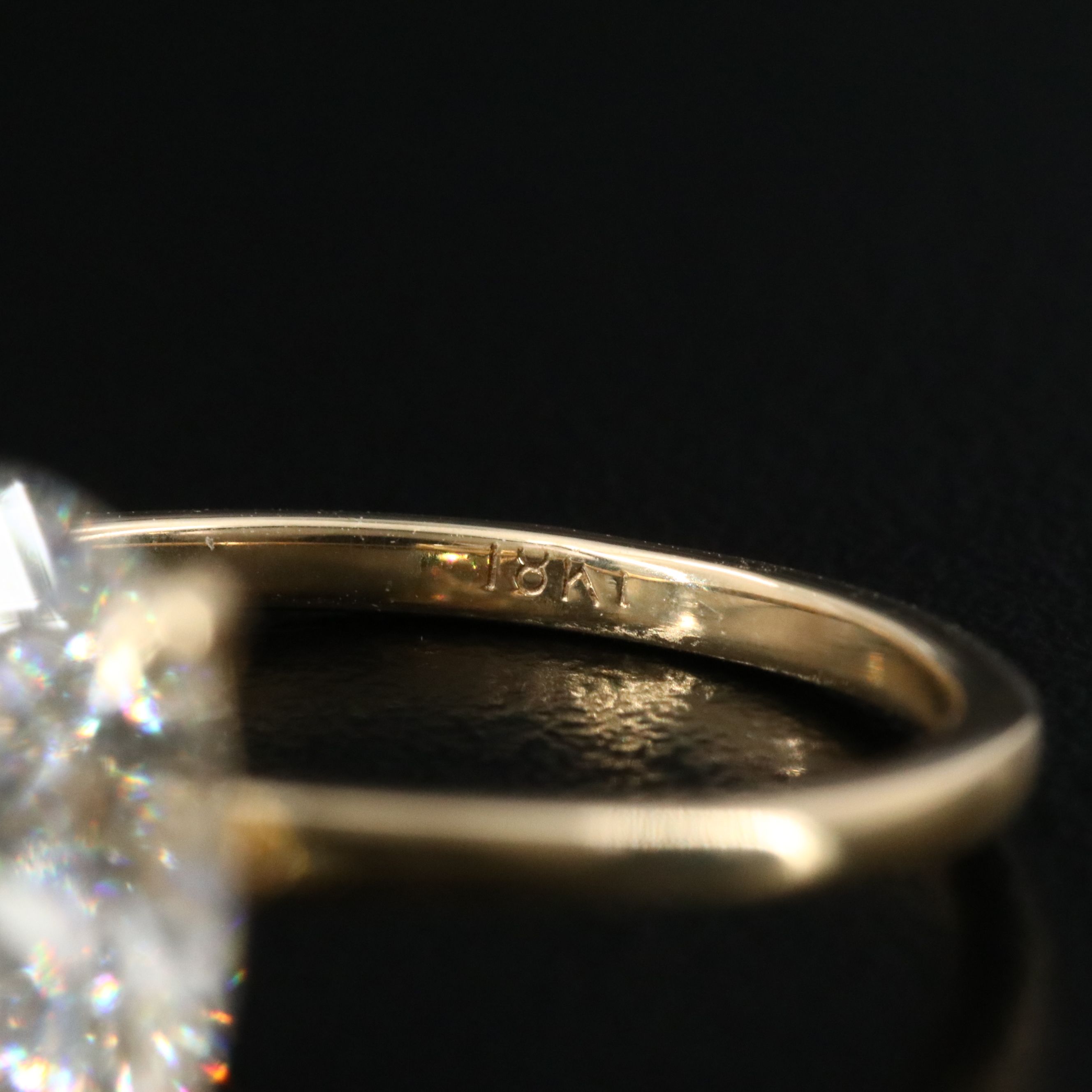 18K 3.01 CT Lab Grown Diamond Ring with IGI Report