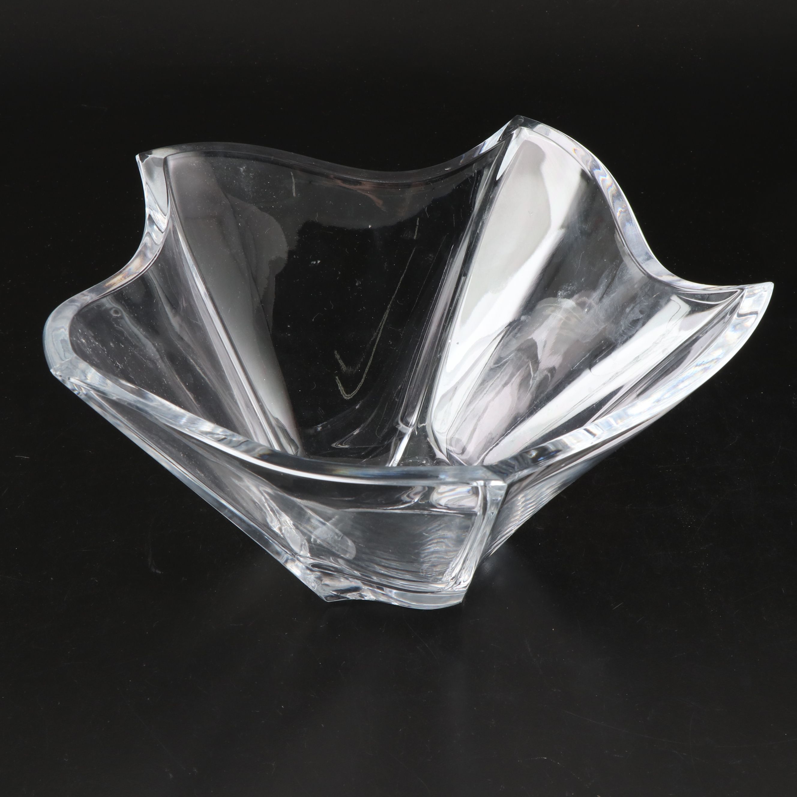 Crystal Wave Edge Bowl, Crystal Hurricane, and More Table Accessories