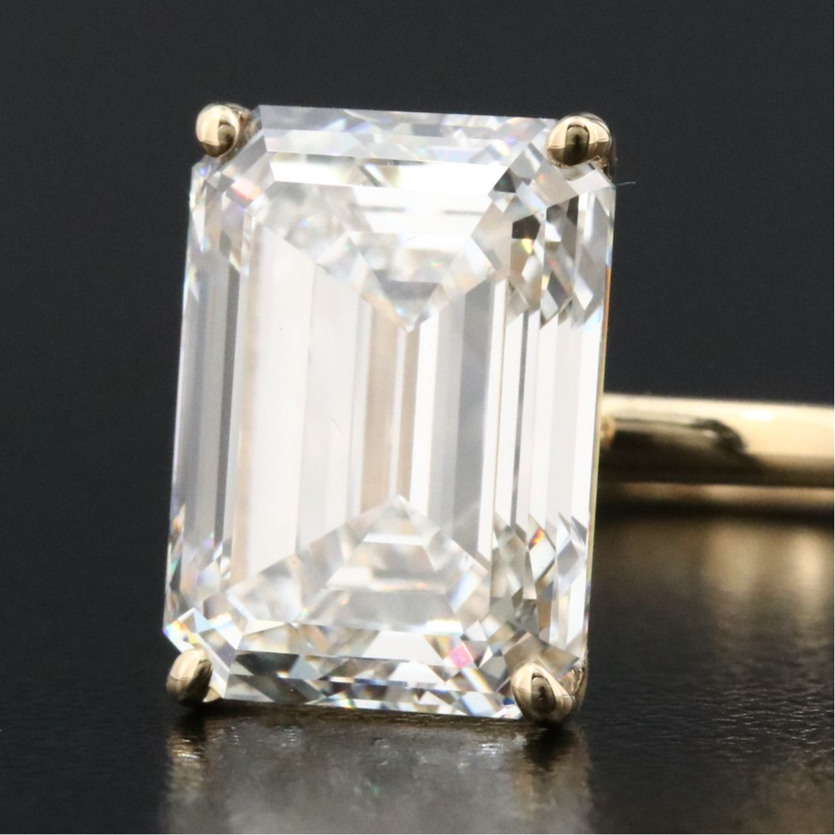 18K 7.17 CT Lab Grown Diamond Solitaire Ring with IGI Report