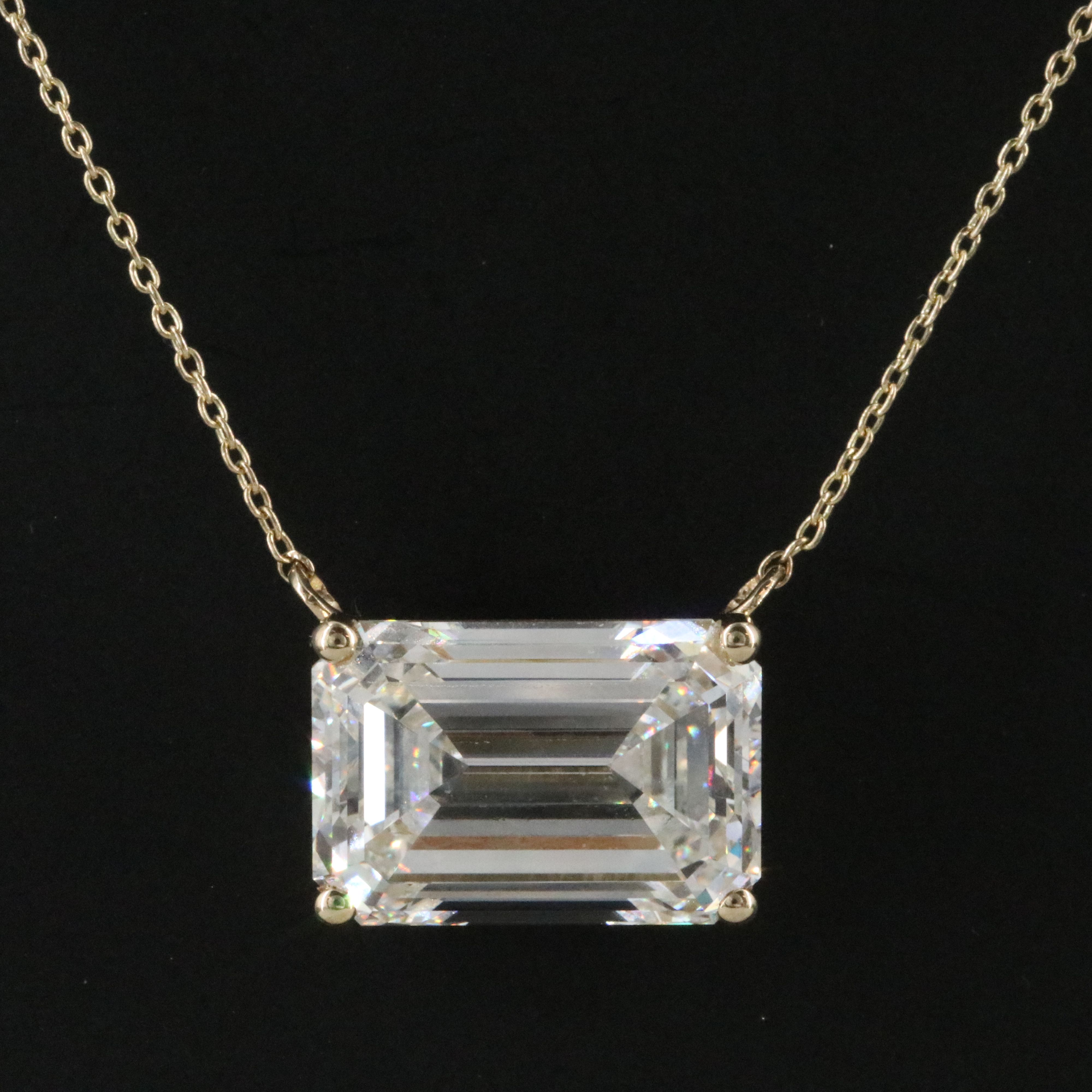 14K 10.23 CT Lab Grown Diamond Solitaire Necklace with IGI Report