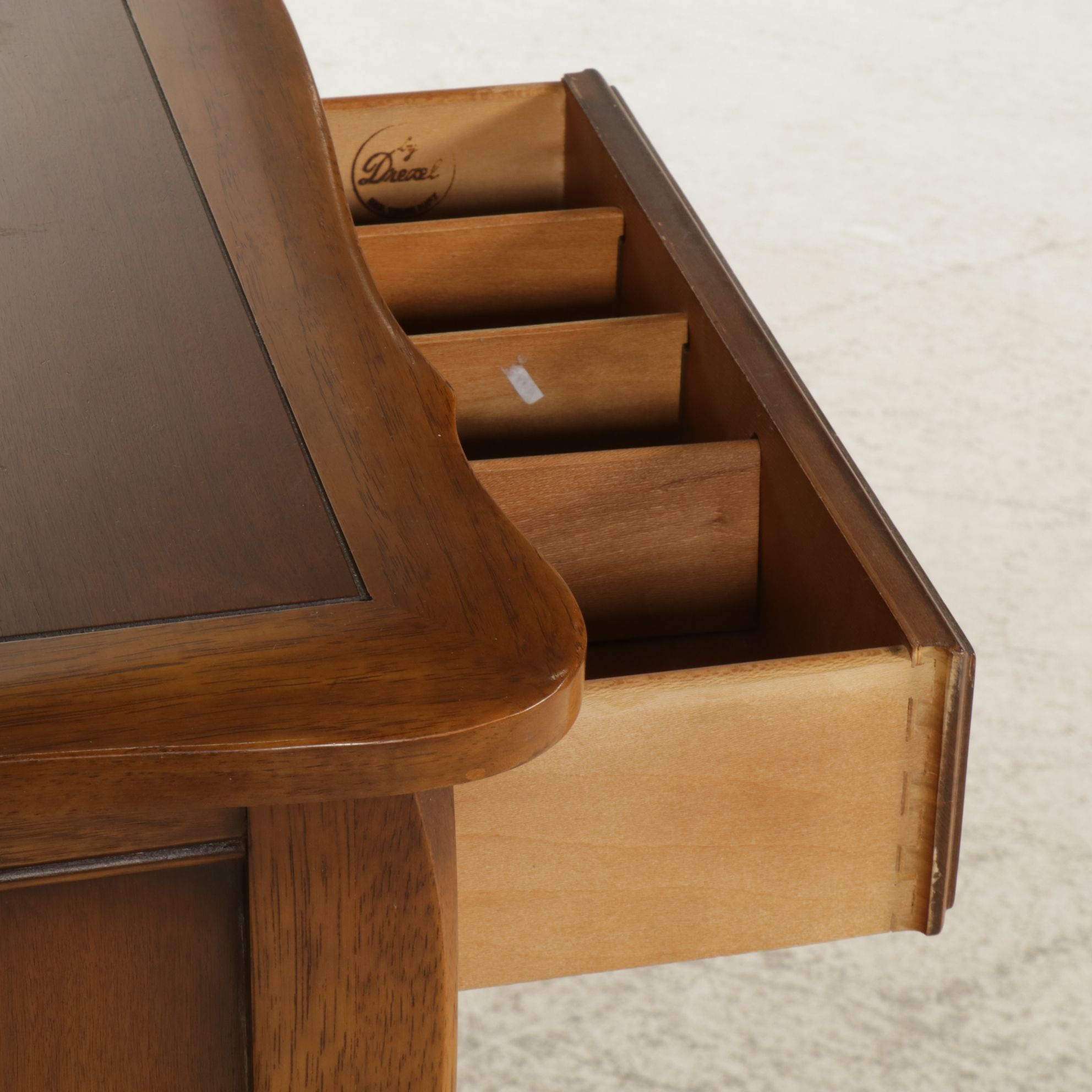 Drexel French Provincial Style Walnut Sideboard and Hutch, Late 20th Century