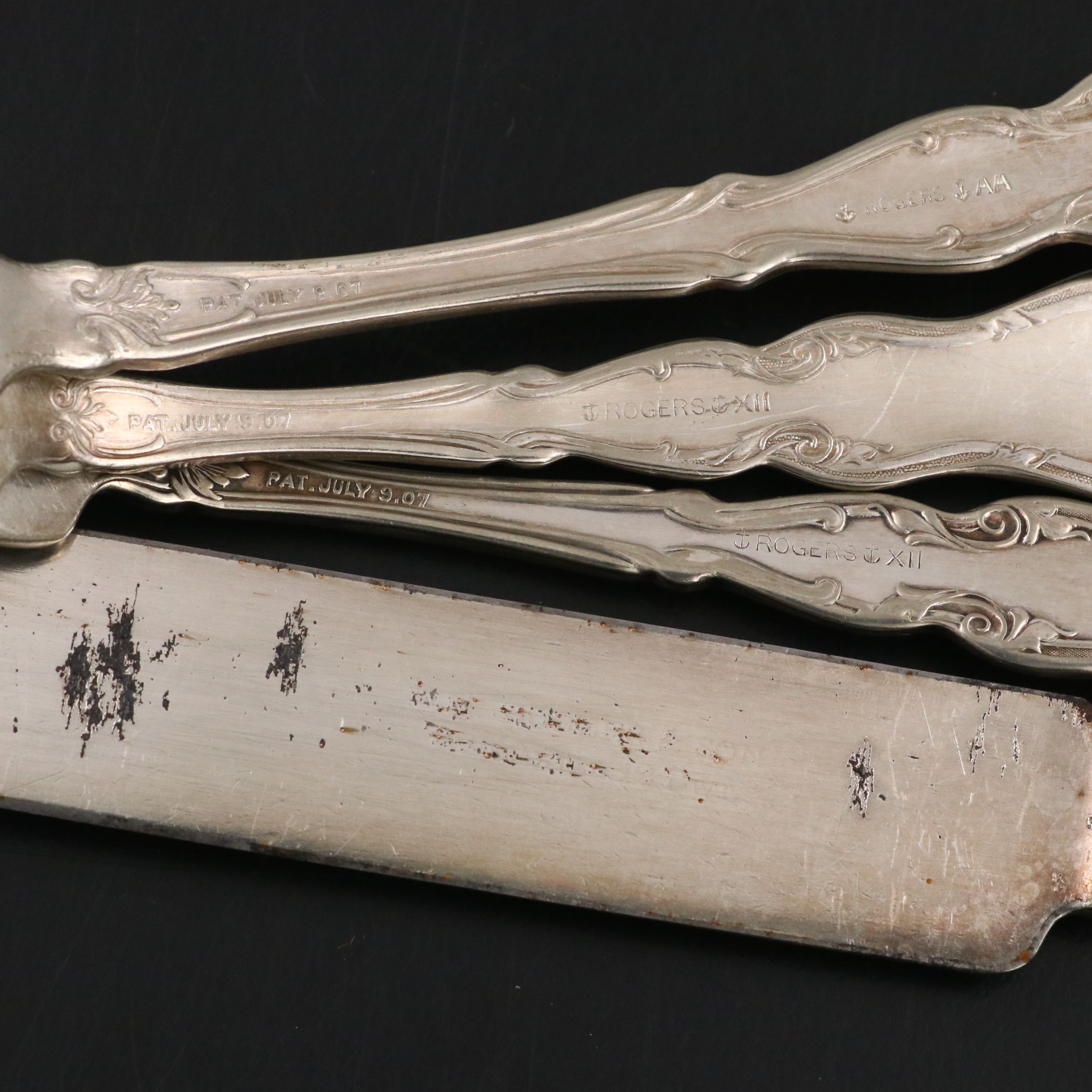 International "Alhambra" Silver Plate Flatware and Others in Wooden Case