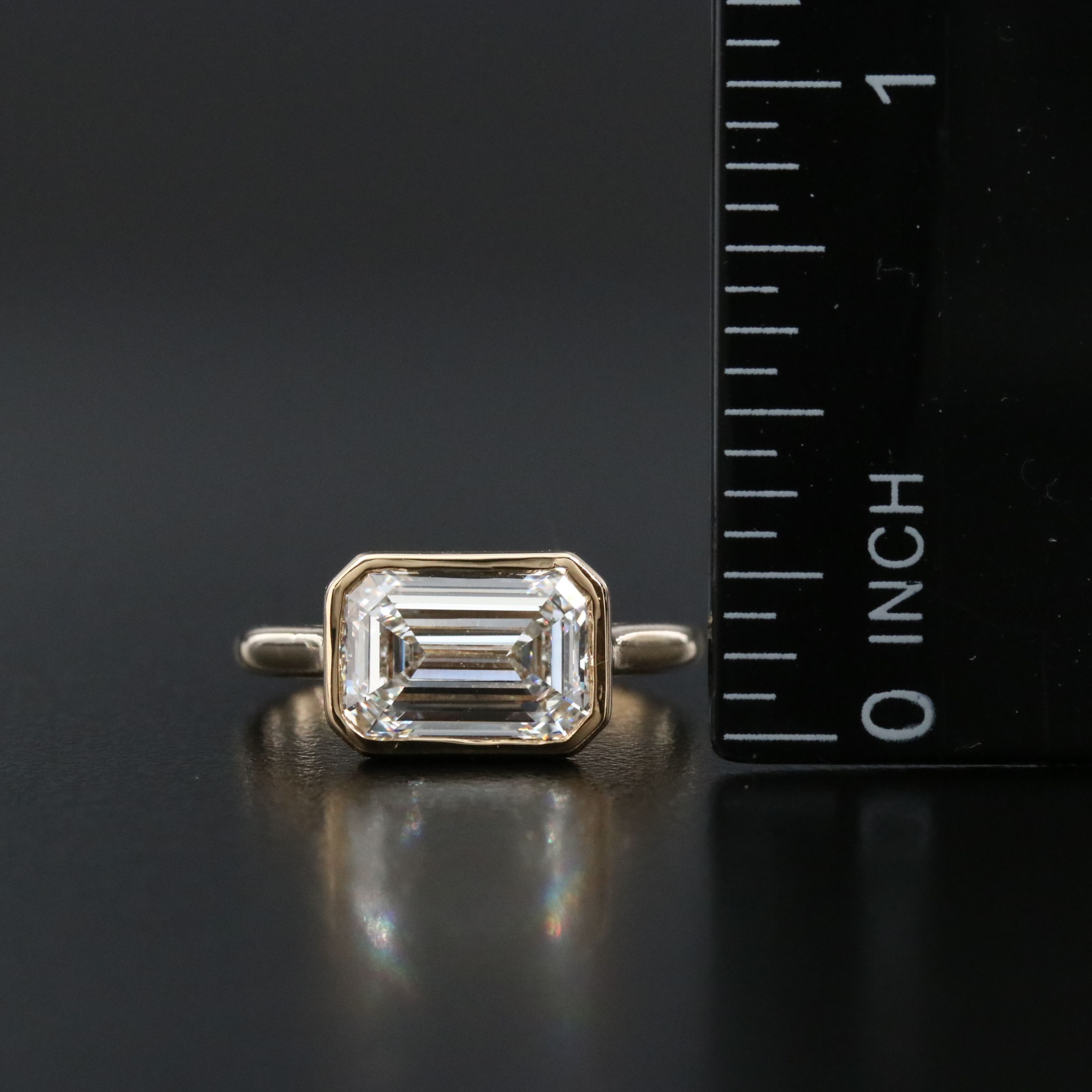 18K 2.99 CT Lab Grown Diamond Solitaire Ring with IGI Report