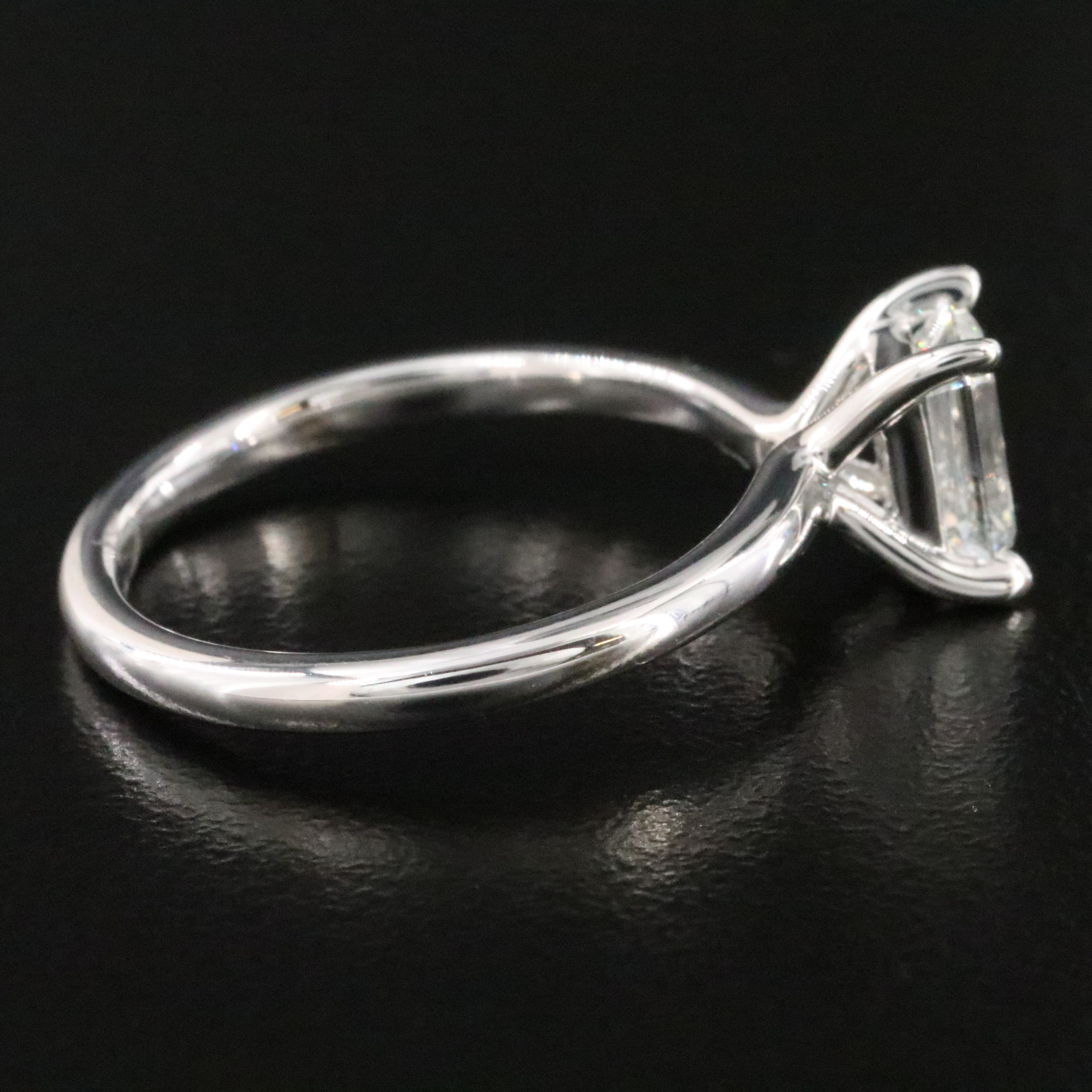 14K 1.00 CT Lab Grown Diamond Solitaire Ring with Online IGI Report