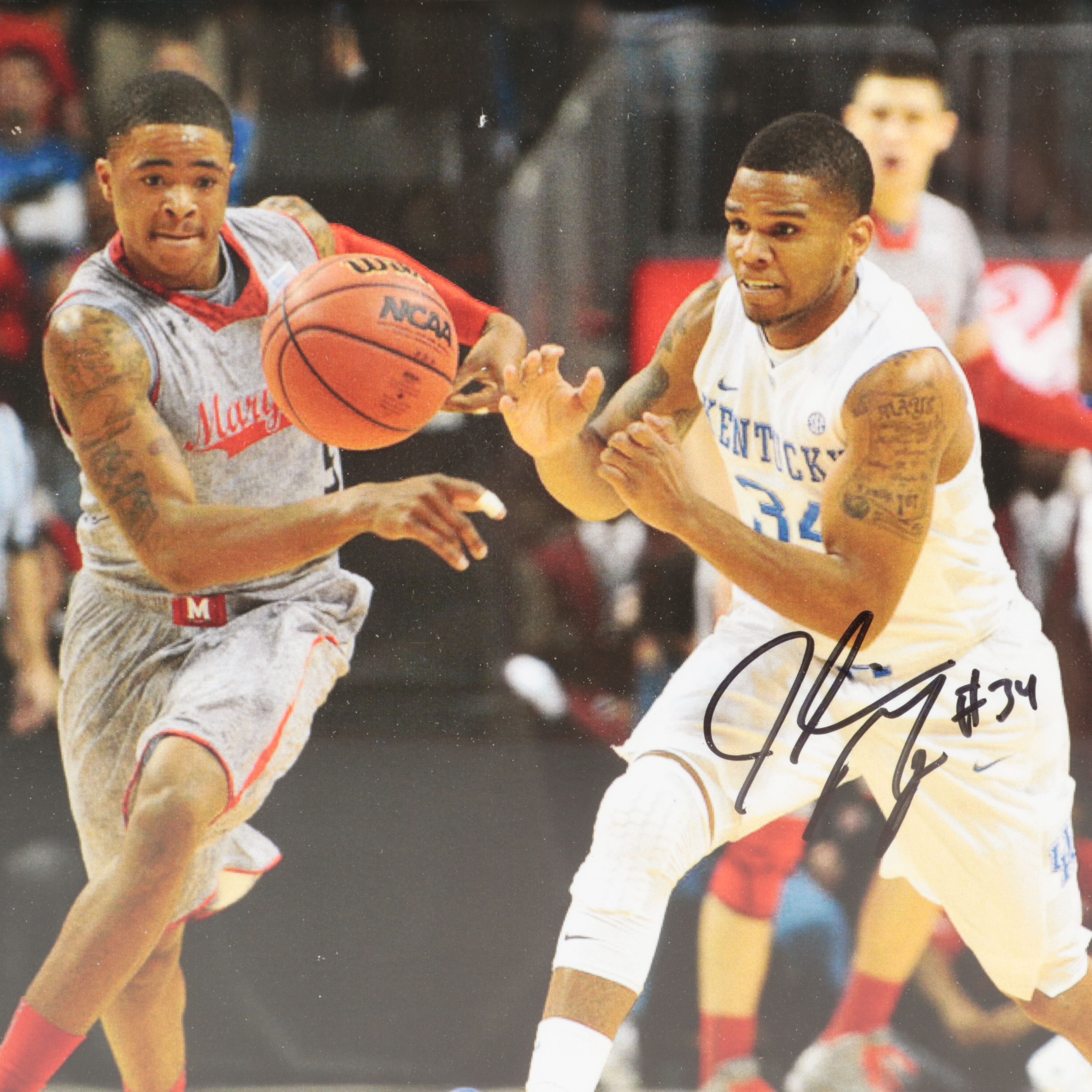 Ten MLB and NBA/NCAA Basketball Signatures, Including Mark McGwire