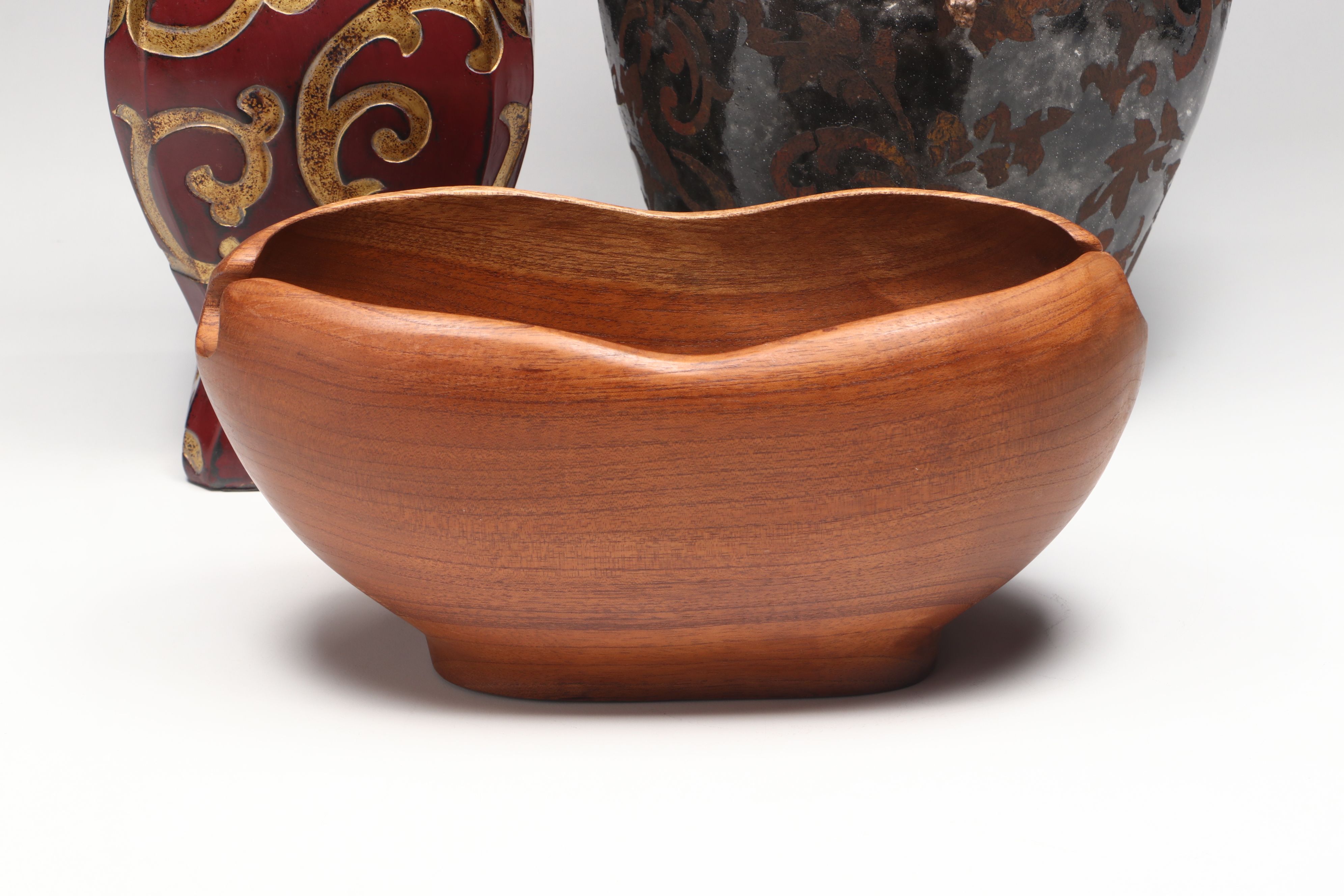 Gunmetal Glaze Bottleneck Vase with Wooden Centerpiece Bowl and More