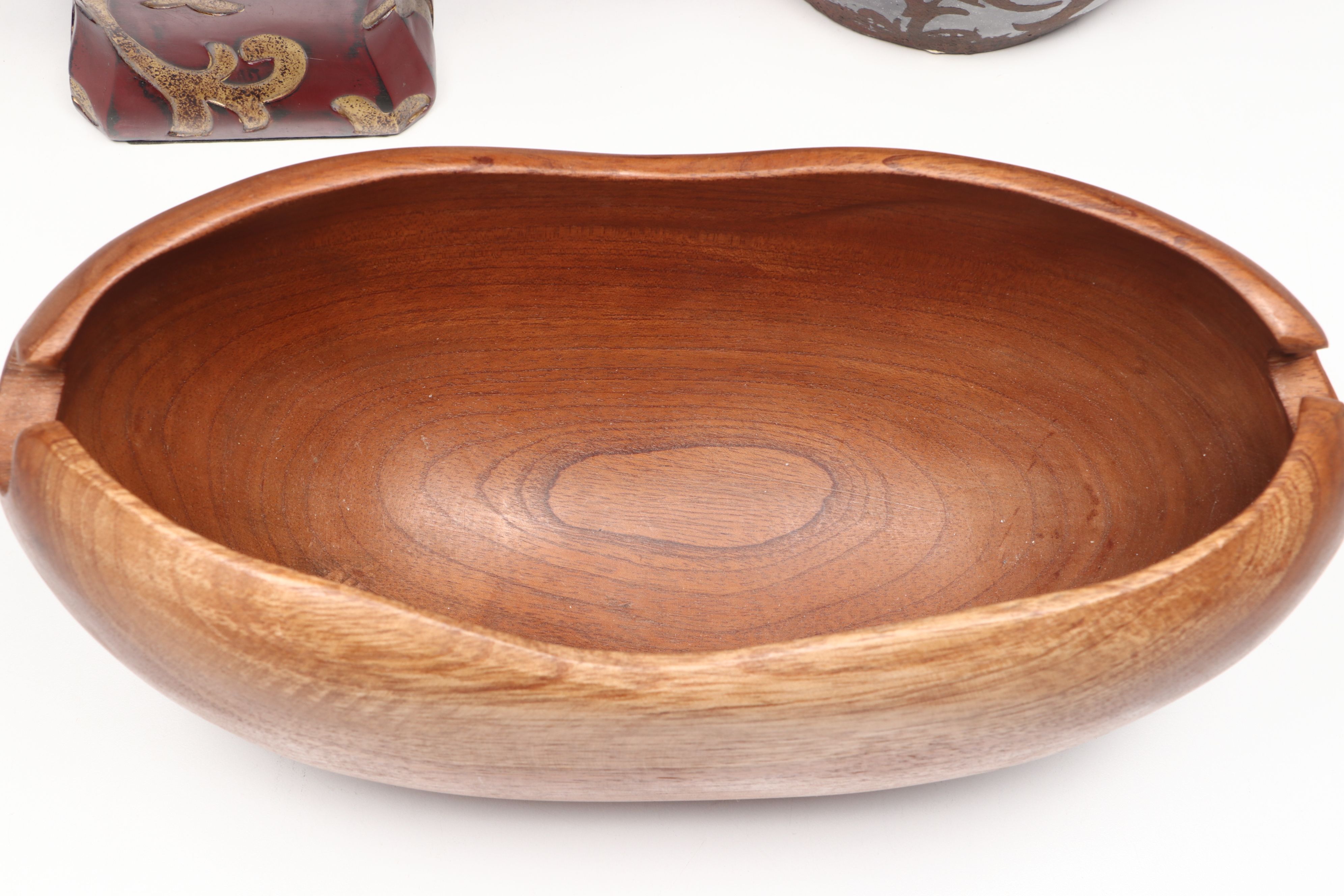 Gunmetal Glaze Bottleneck Vase with Wooden Centerpiece Bowl and More