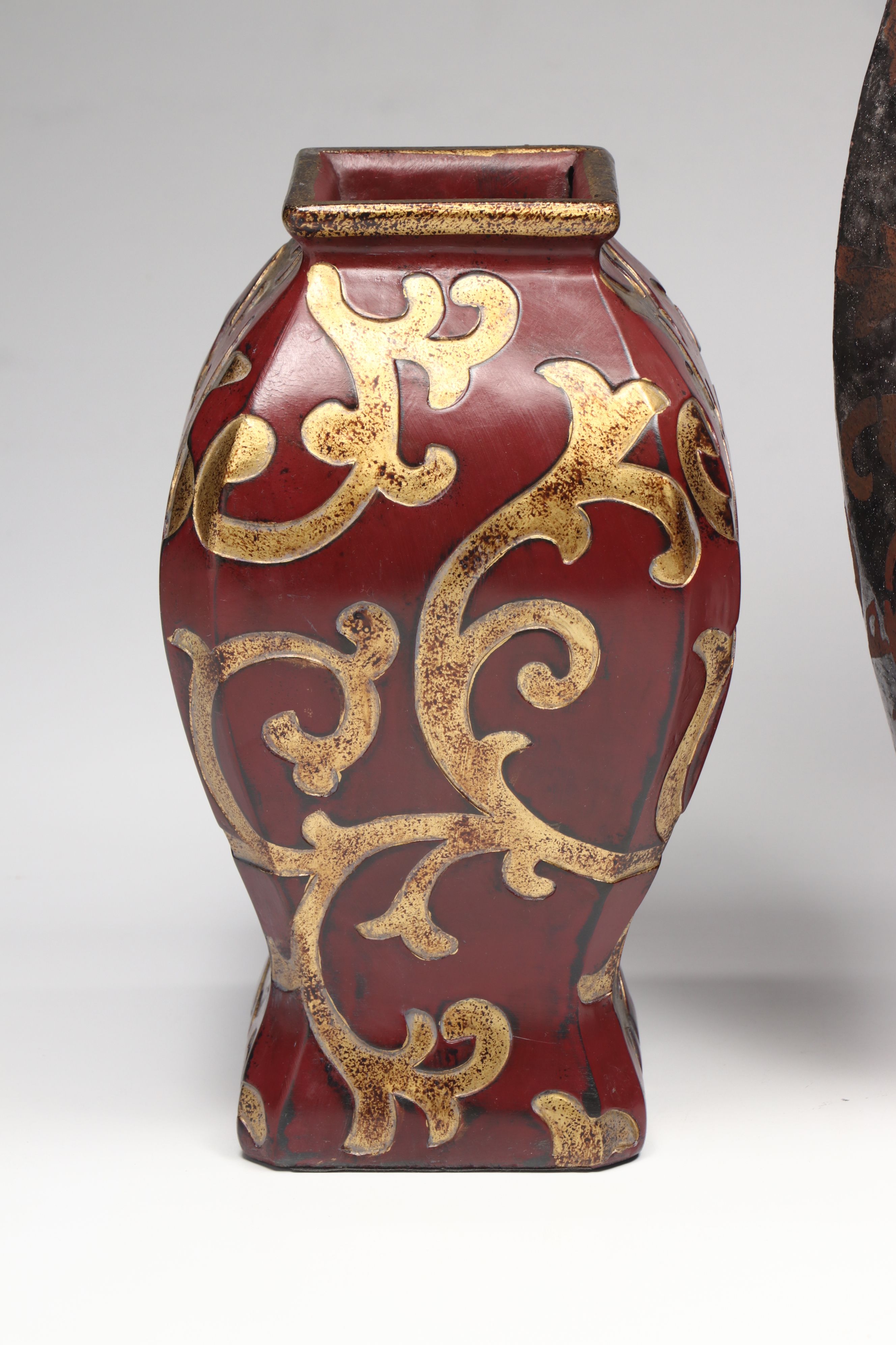 Gunmetal Glaze Bottleneck Vase with Wooden Centerpiece Bowl and More