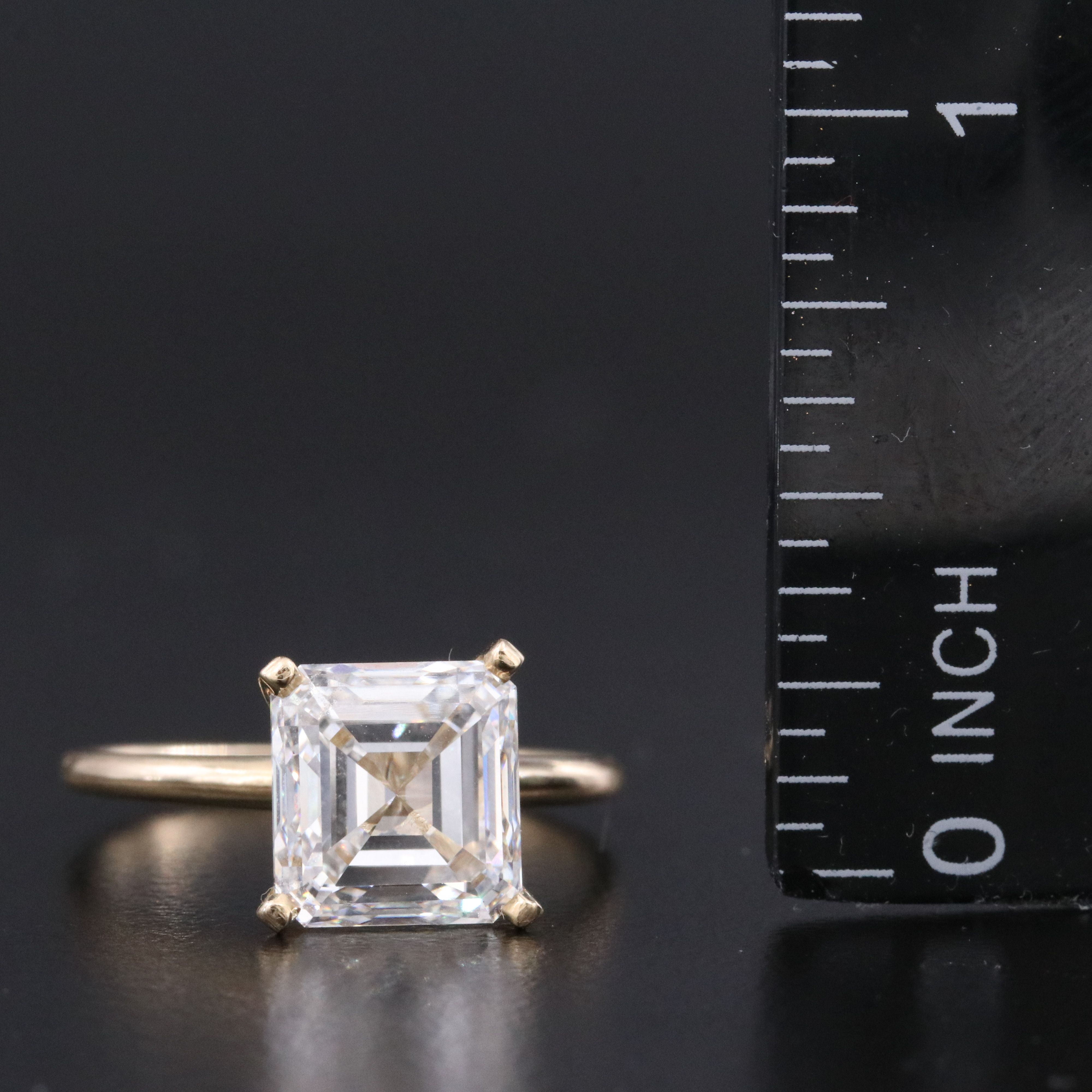14K 4.00 CT Lab Grown Diamond Solitaire Ring with IGI Report