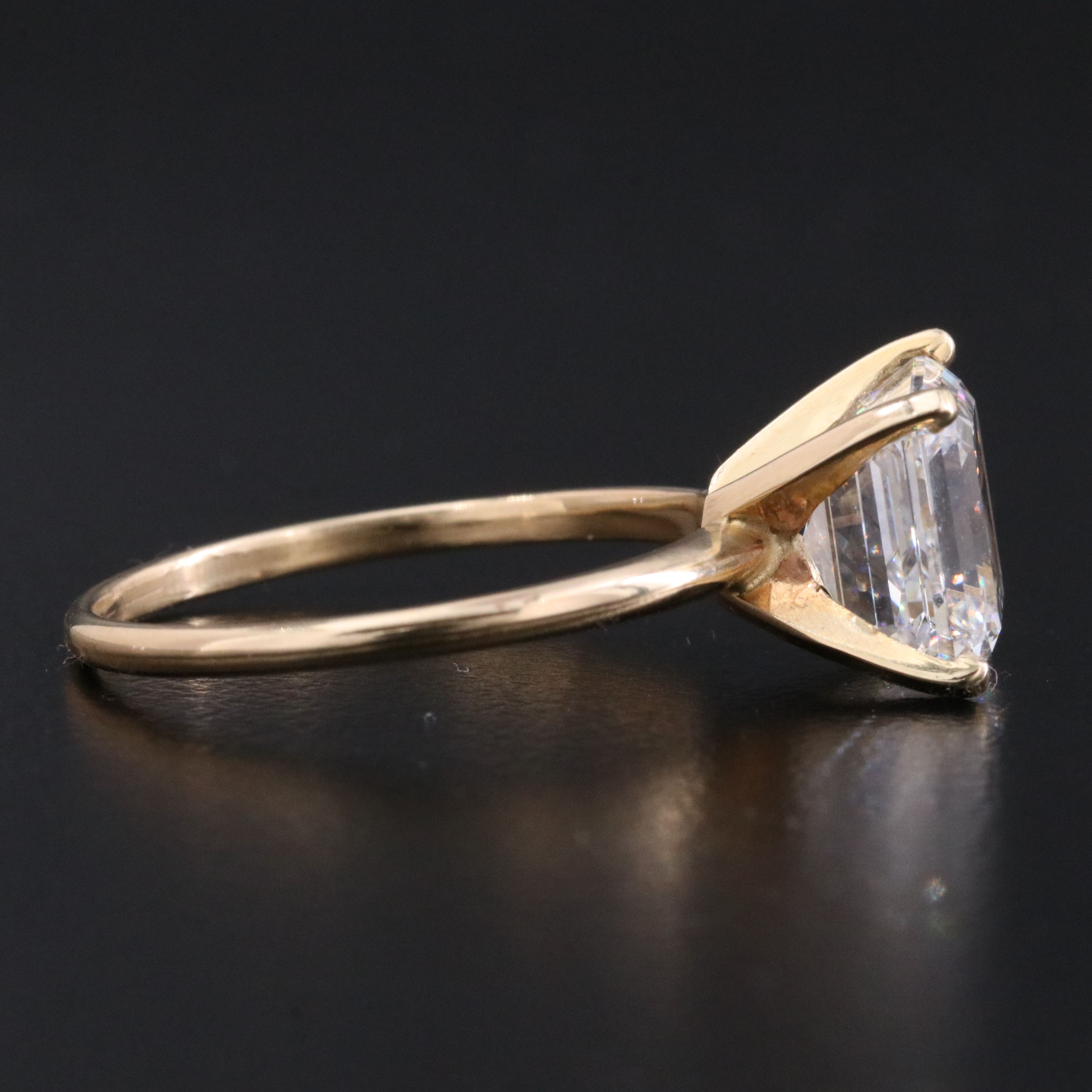 14K 4.00 CT Lab Grown Diamond Solitaire Ring with IGI Report