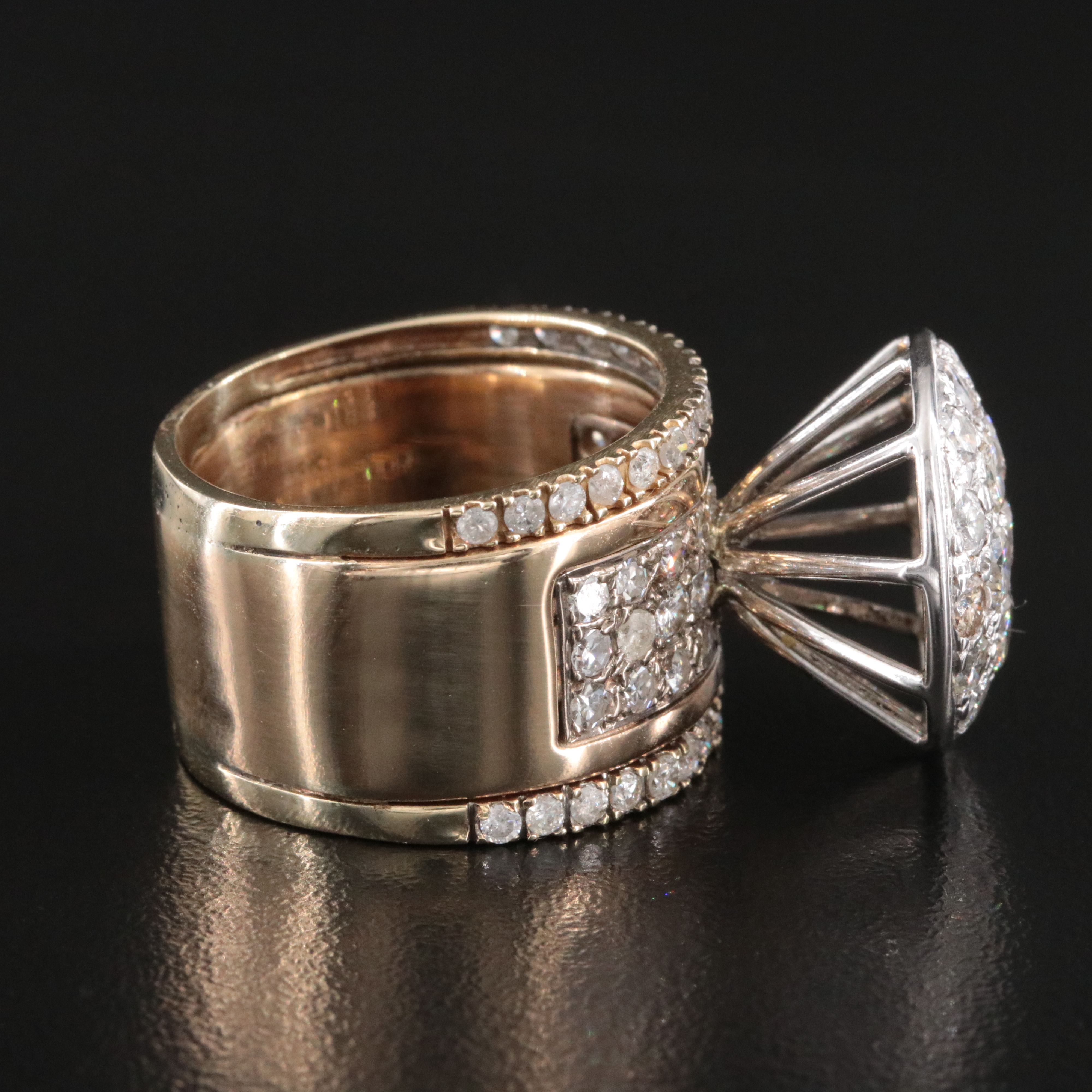 14K 3.46 CTW Diamond Cluster Top Ring