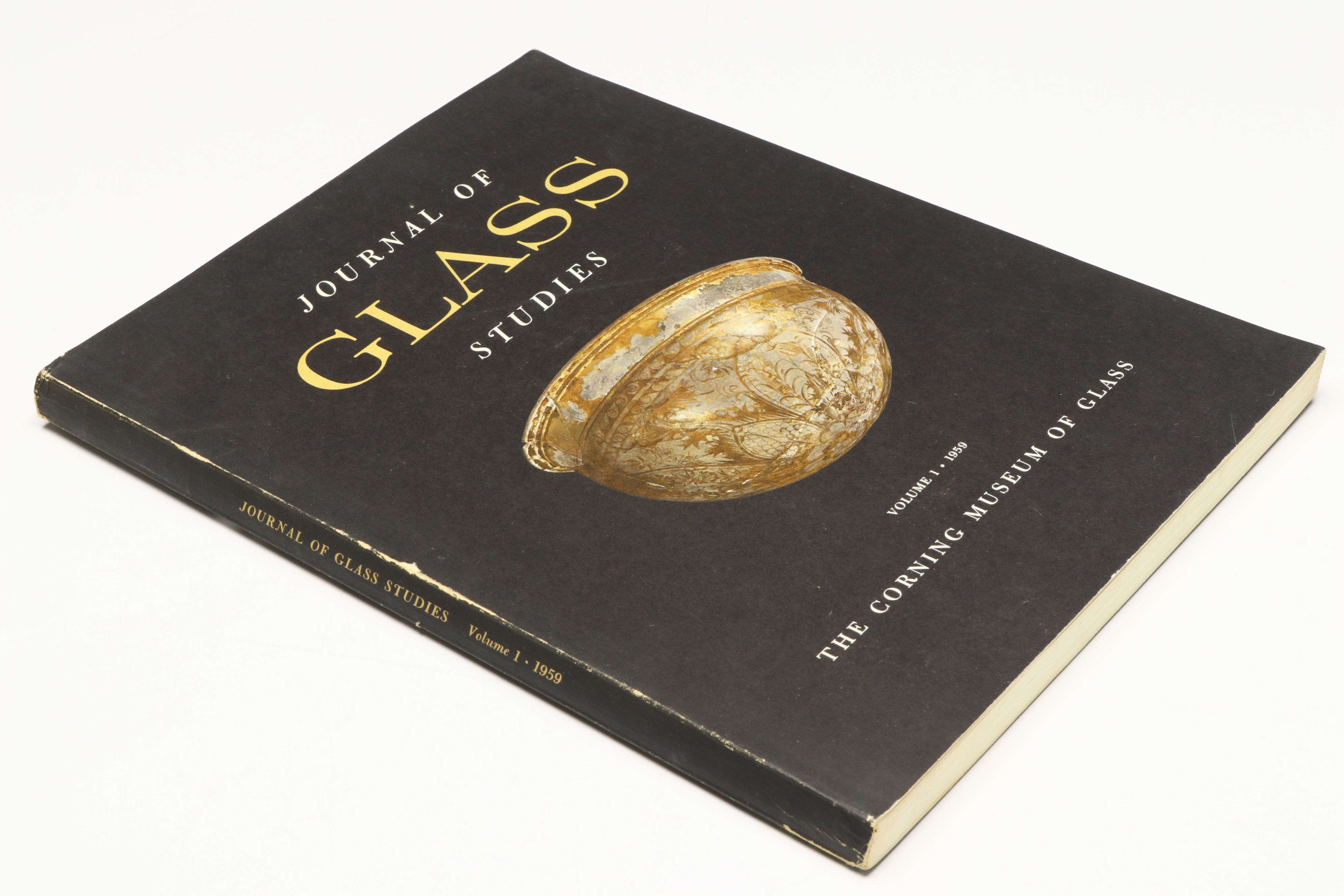 Journal of Glass Studies Publications Collection