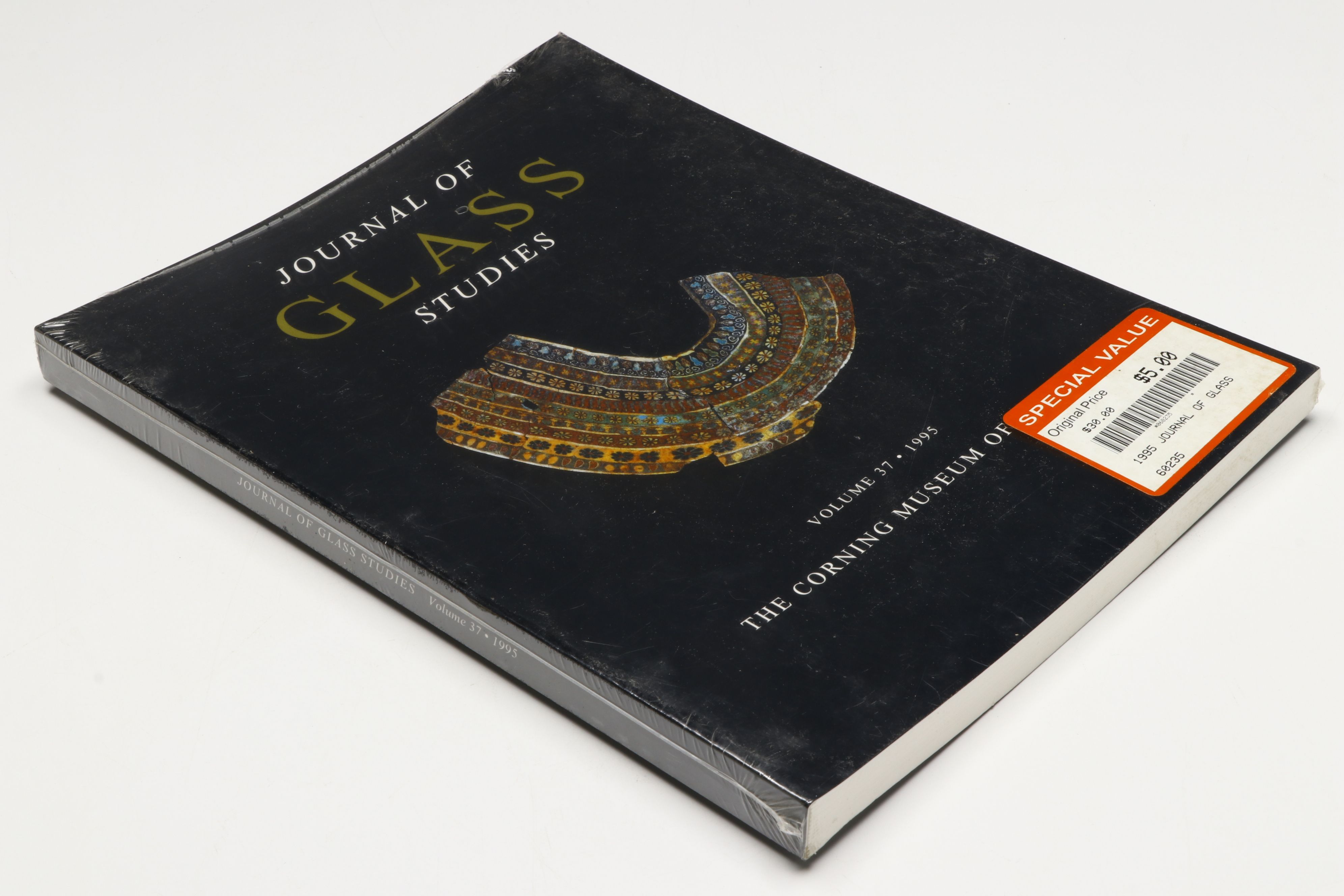 Journal of Glass Studies Publications Collection