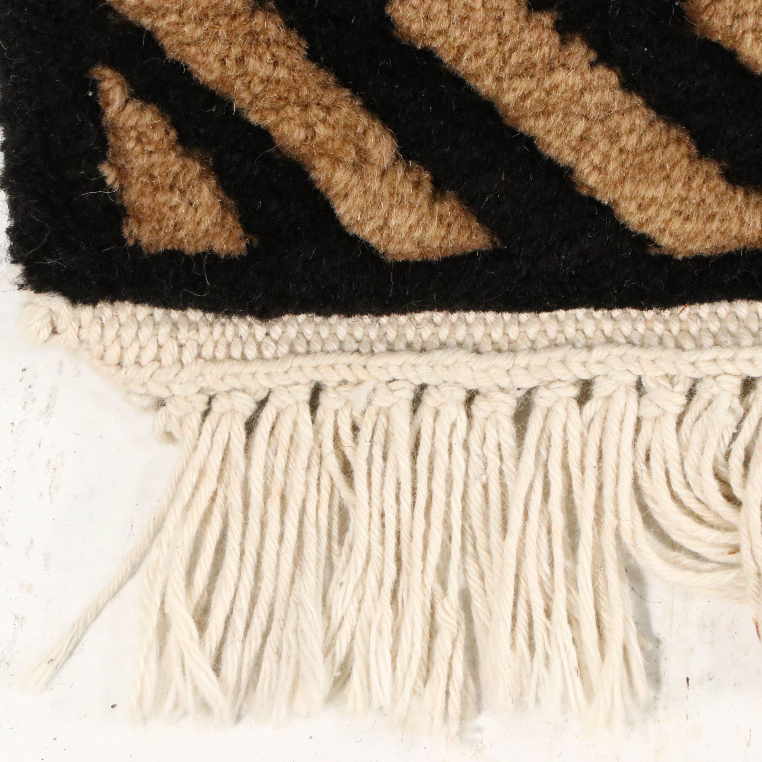 6' x 9' Hand-Knotted Nepalese Tufenkian-Style Area Rug