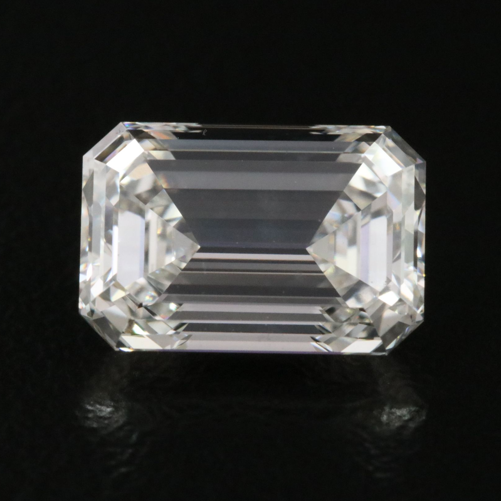 Loose 3.01 CT Lab Grown Diamond with IGI Report