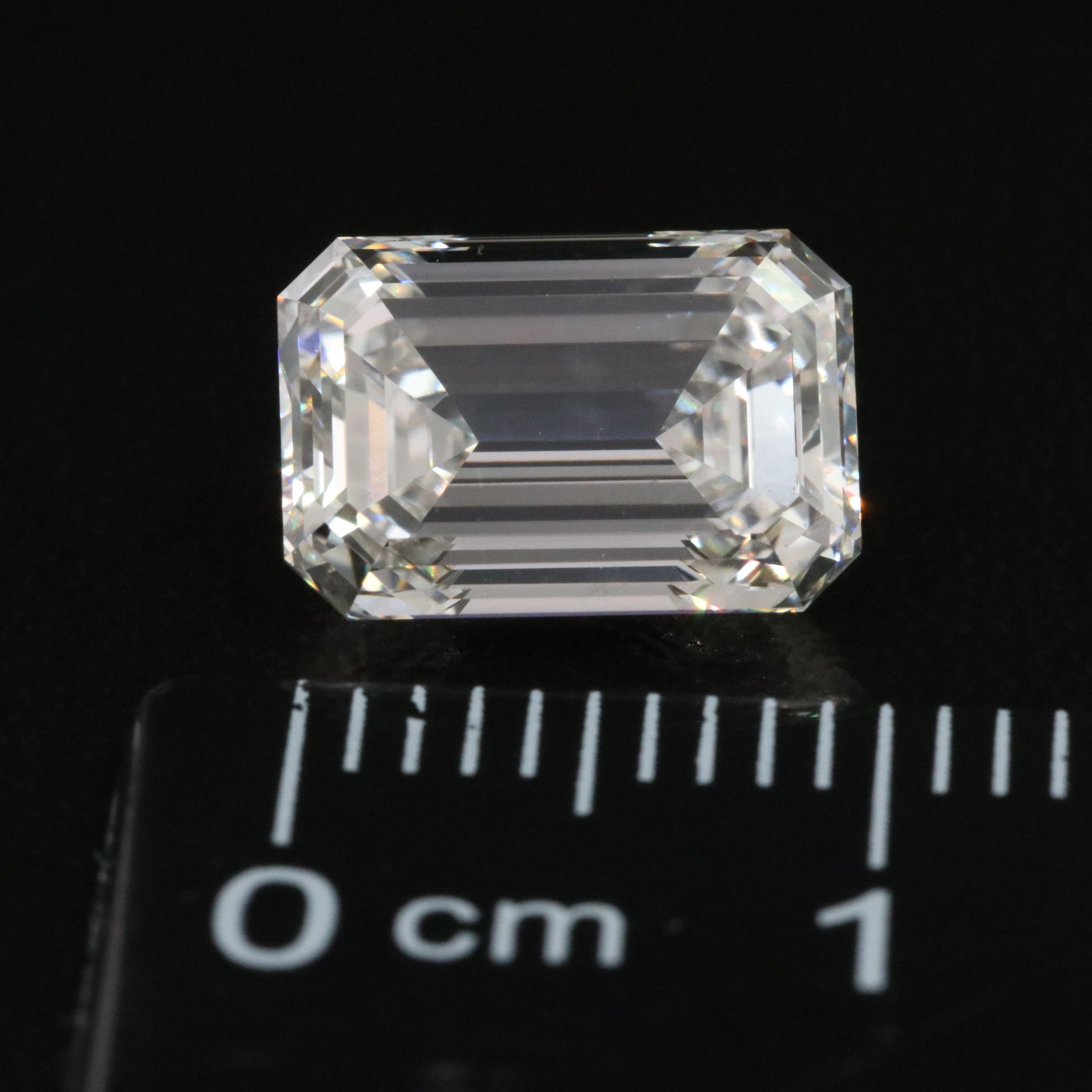 Loose 3.01 CT Lab Grown Diamond with IGI Report