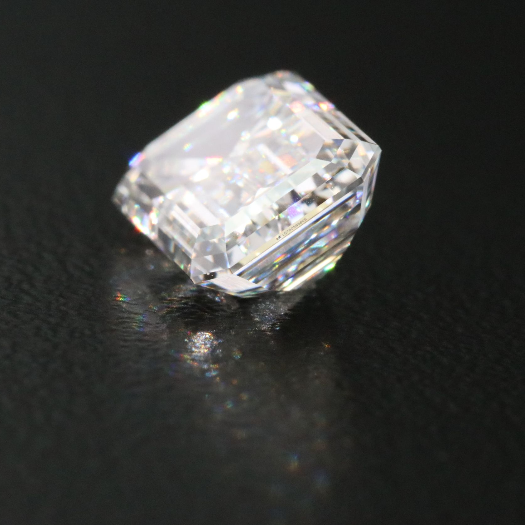 Loose 3.01 CT Lab Grown Diamond with IGI Report