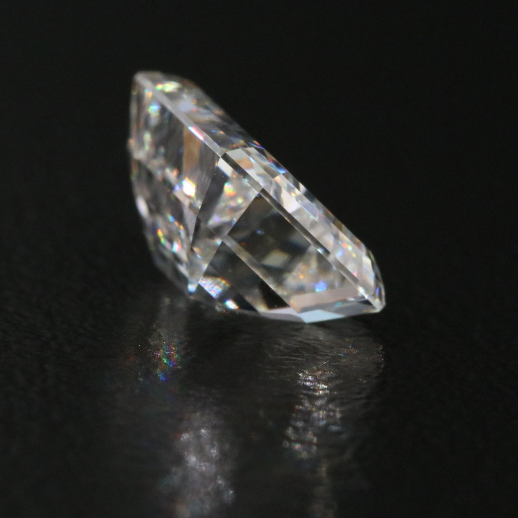 Loose 3.01 CT Lab Grown Diamond with IGI Report