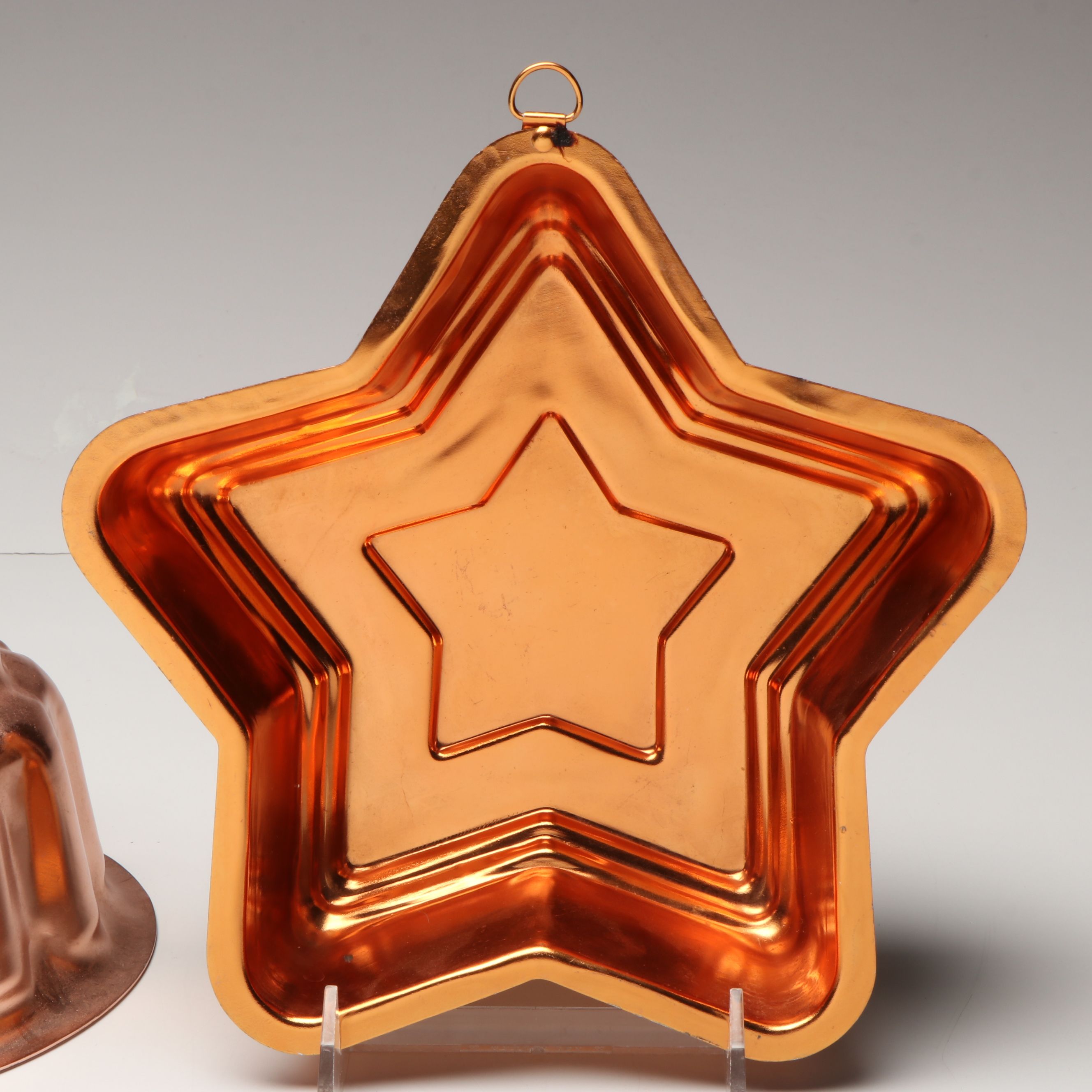 Copper Tone Sun Wall Hanging with Star and Other Metal Jell-O and Baking Molds