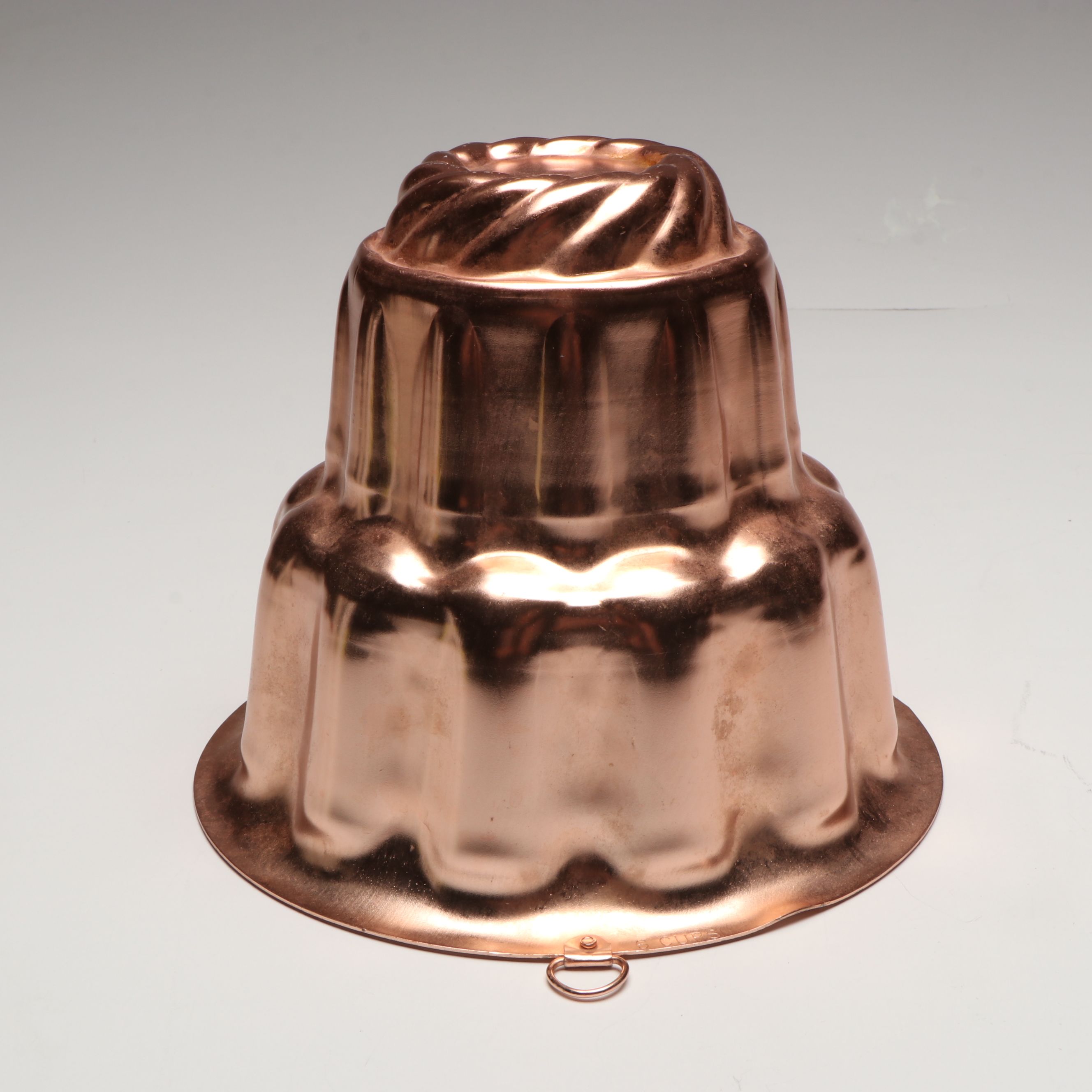 Copper Tone Sun Wall Hanging with Star and Other Metal Jell-O and Baking Molds