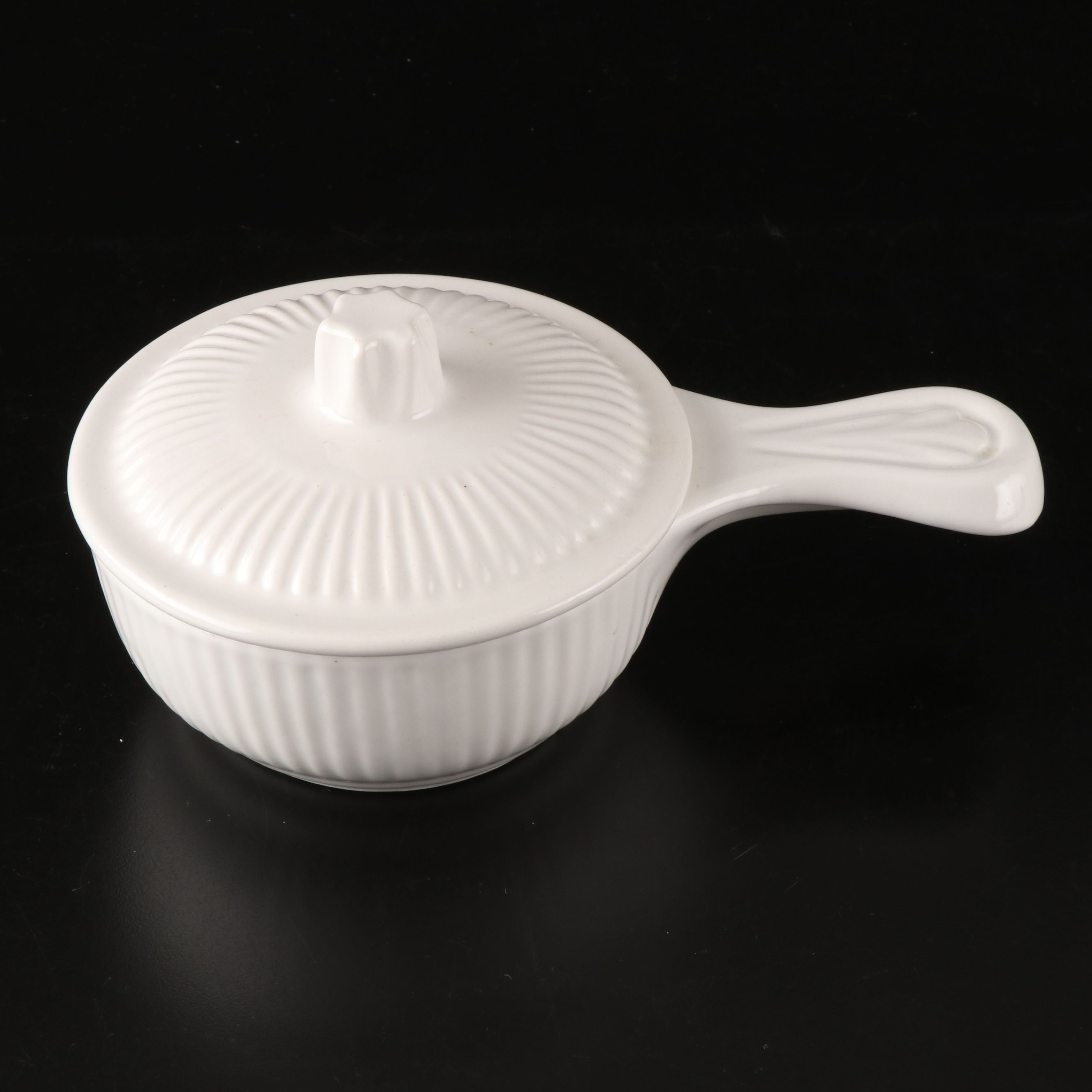 Ceramic Ramekins, Cake and Pie Pans, Pot, and More Bakeware
