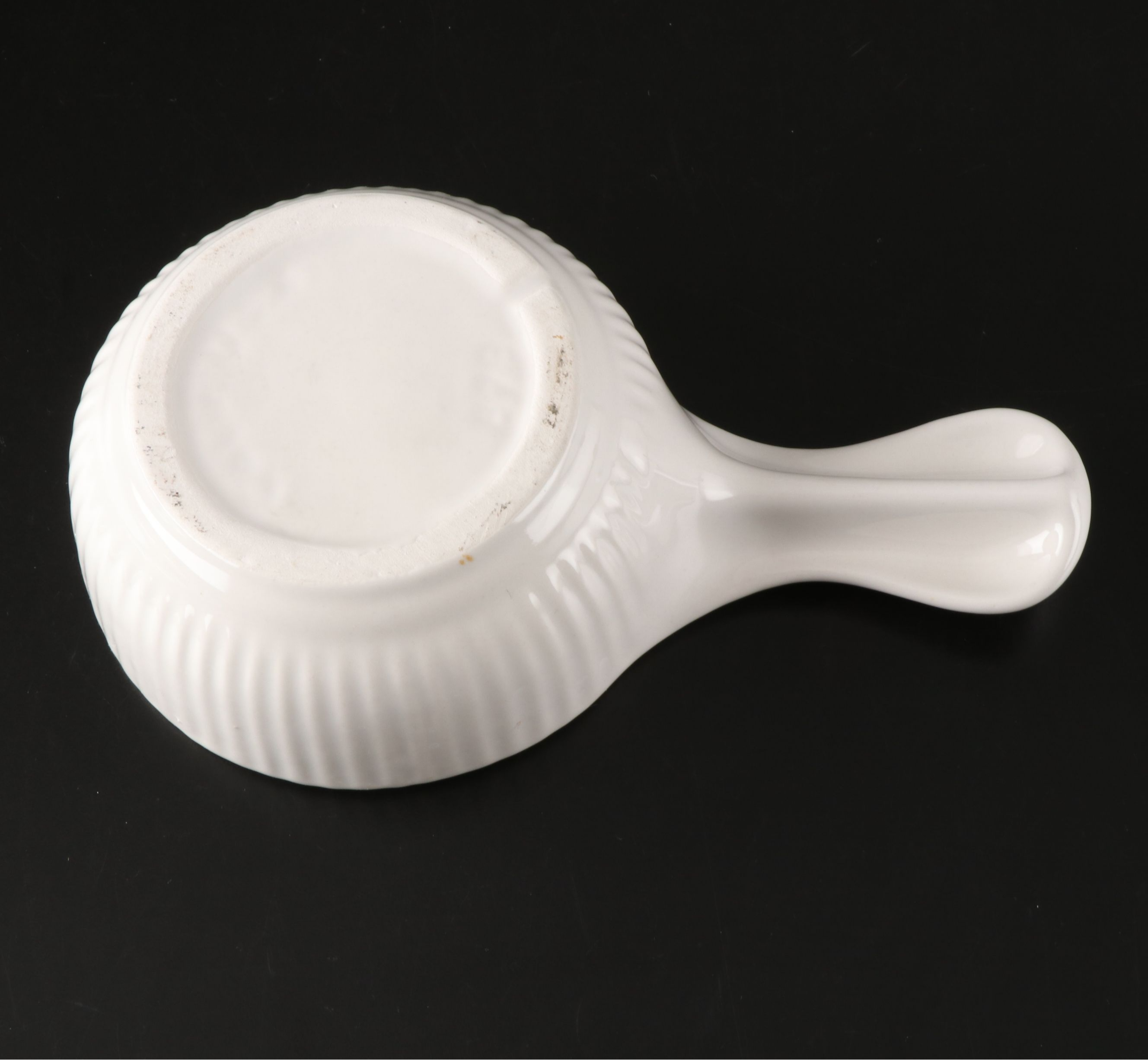 Ceramic Ramekins, Cake and Pie Pans, Pot, and More Bakeware