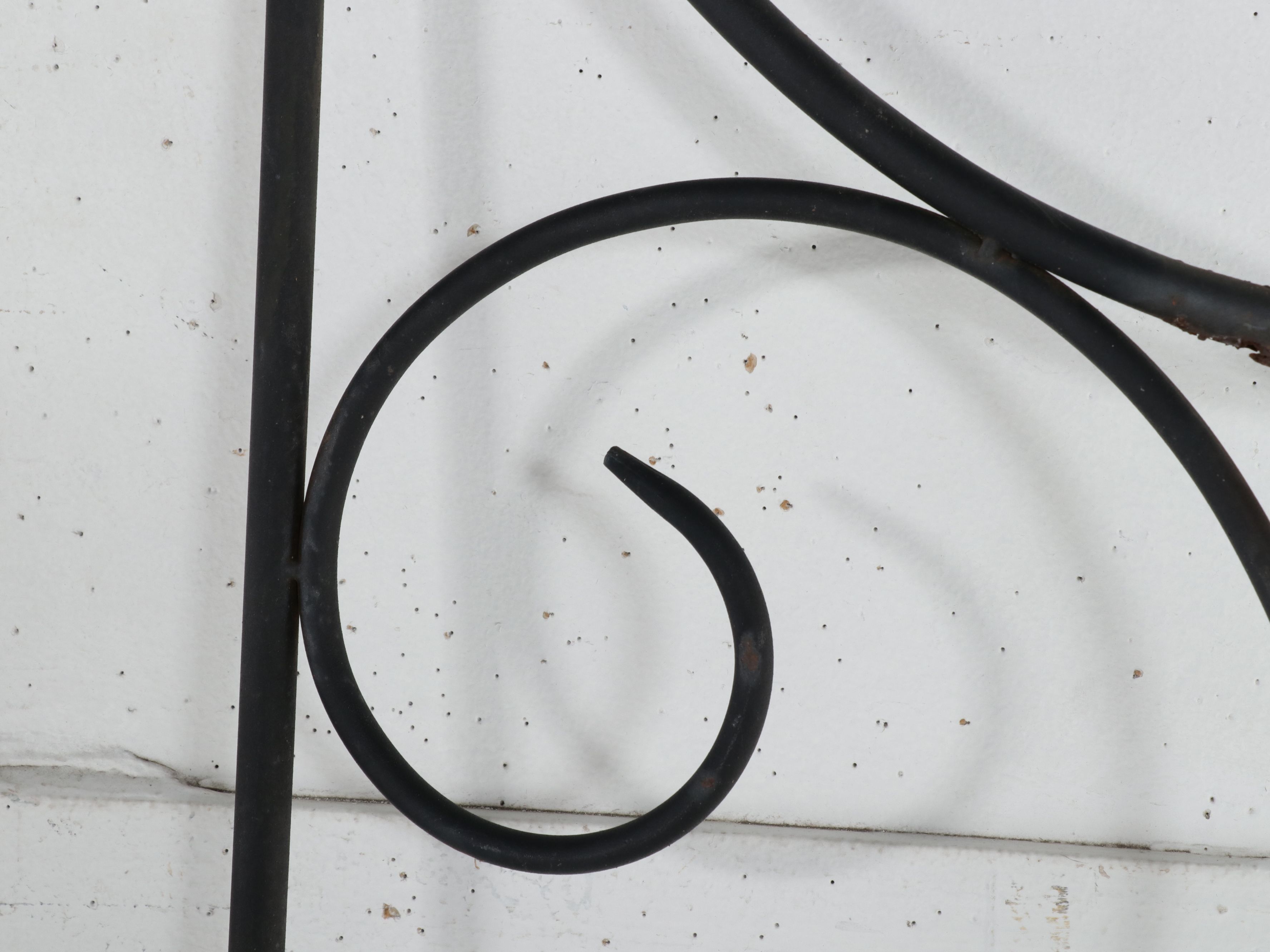 Scrolled Metal Garden Trellis Panels