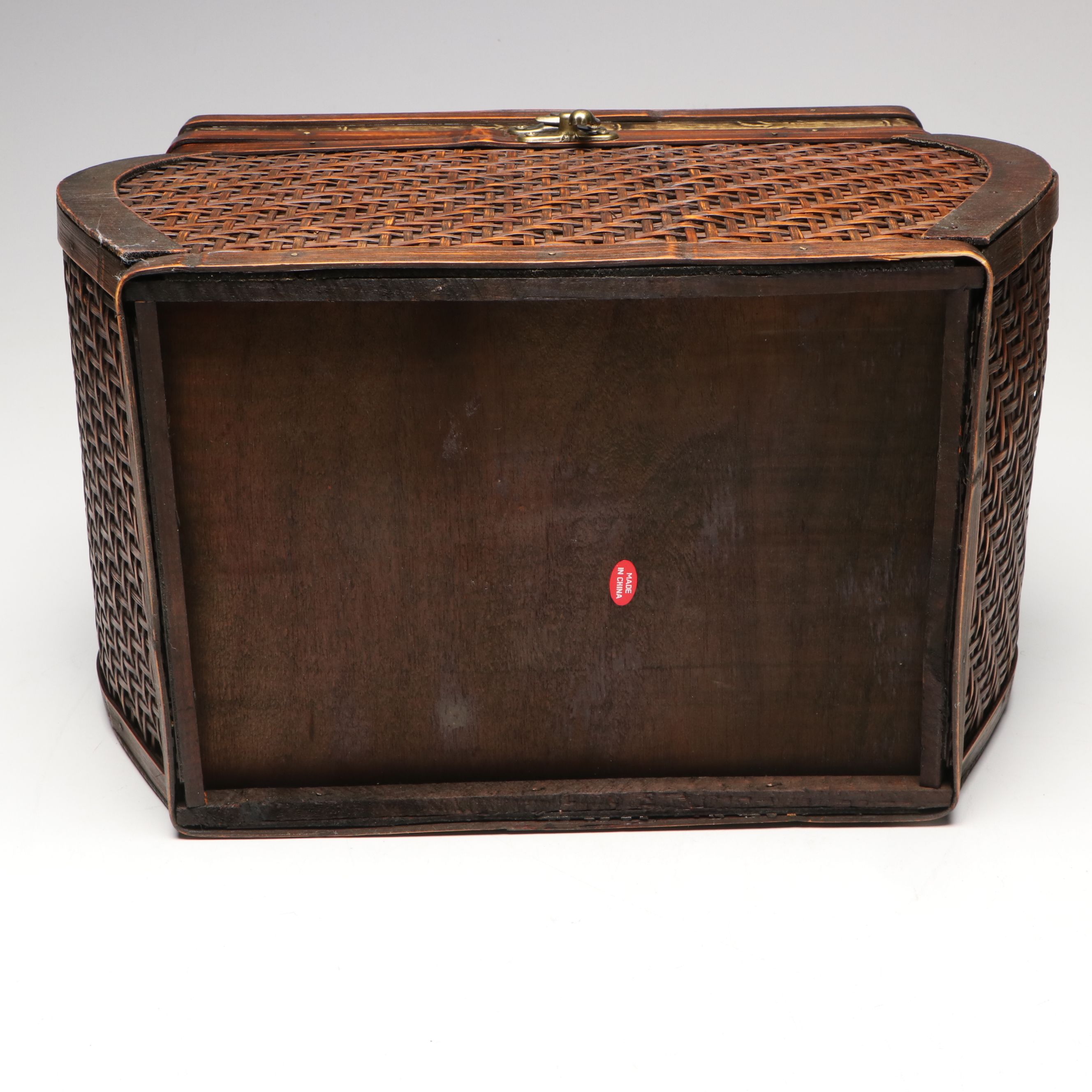Chinese Handmade Bamboo and Rattan Decorative Box