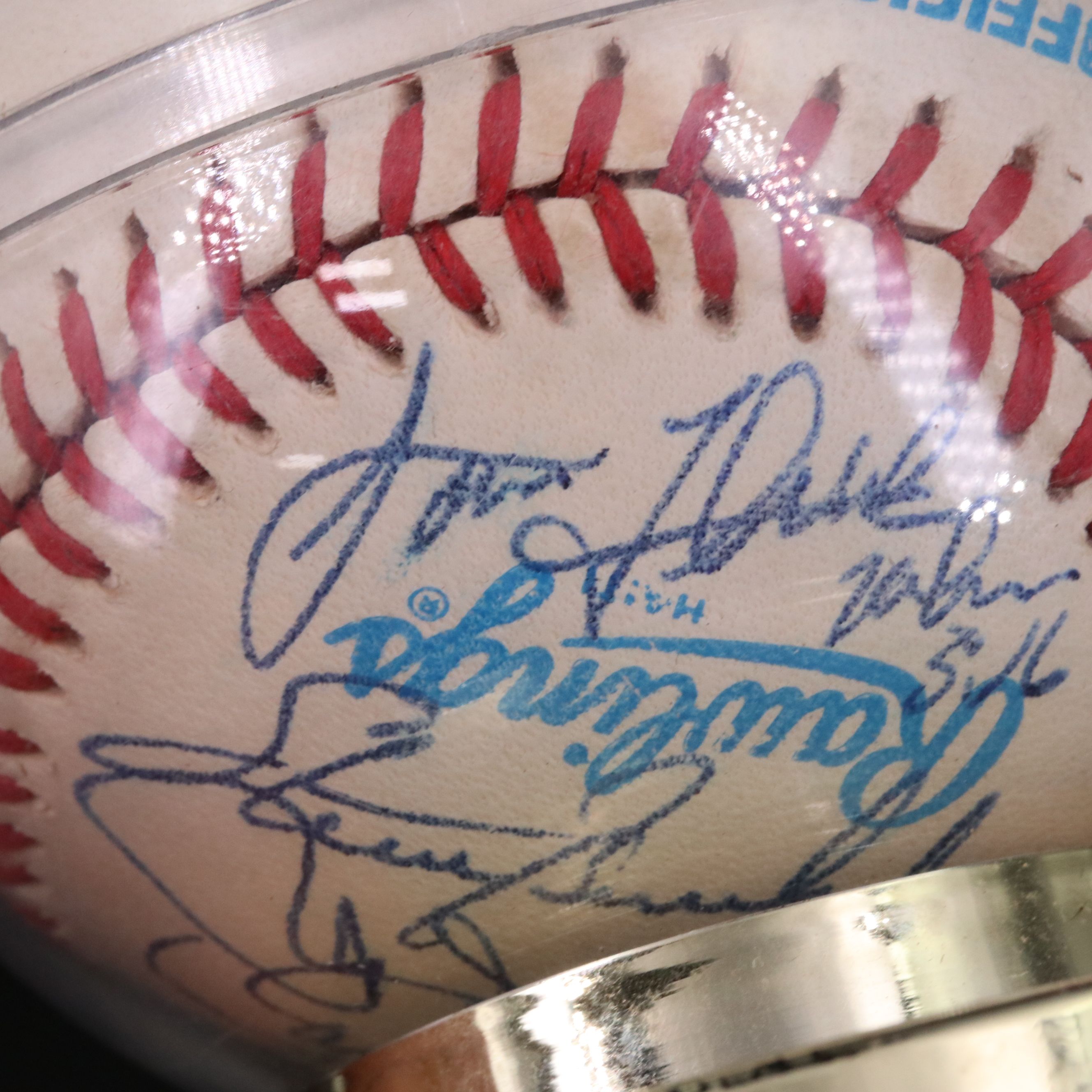 1989 Texas Rangers Team Signed Baseball with Nolan Ryan & Bobby Valentine
