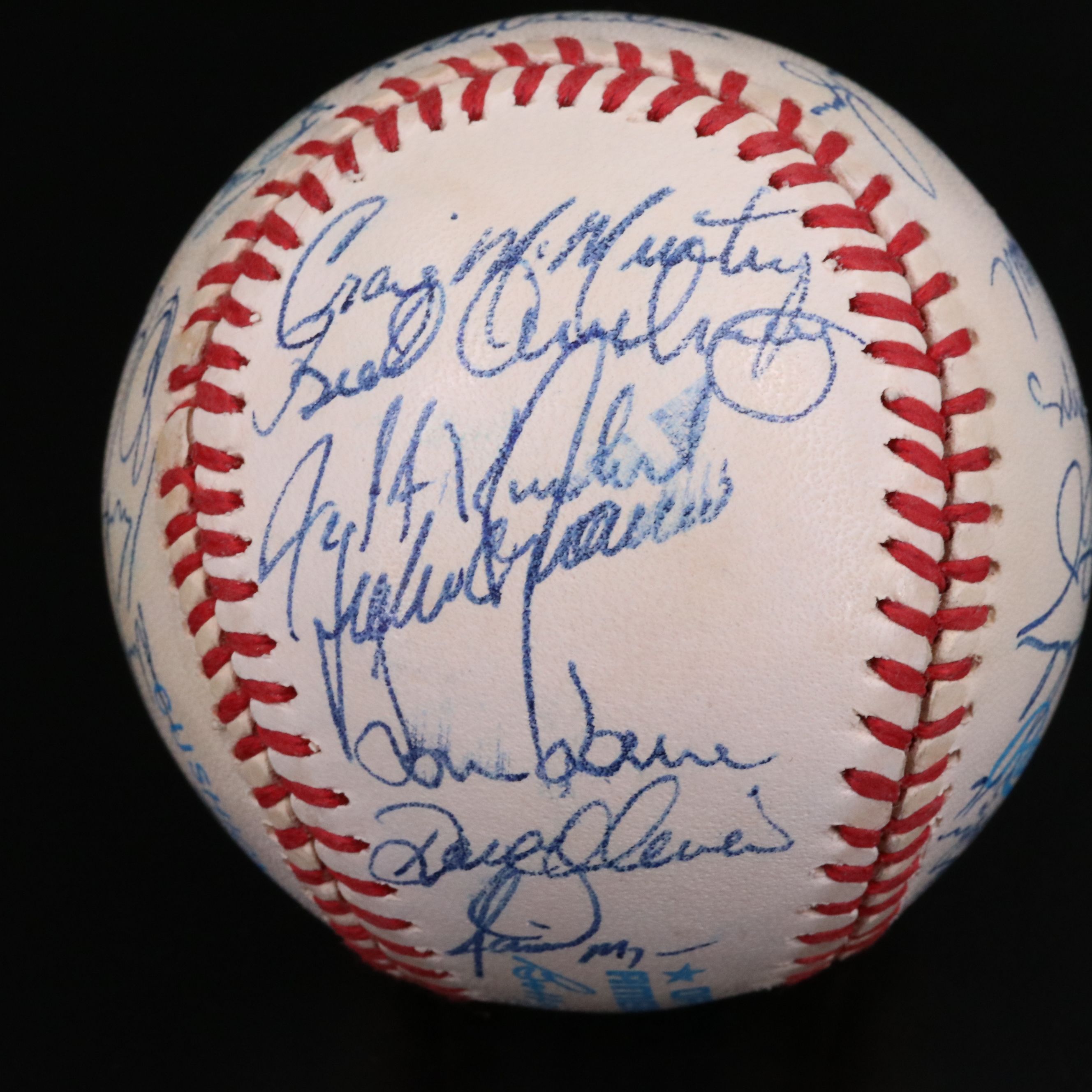 1989 Texas Rangers Team Signed Baseball with Nolan Ryan & Bobby Valentine