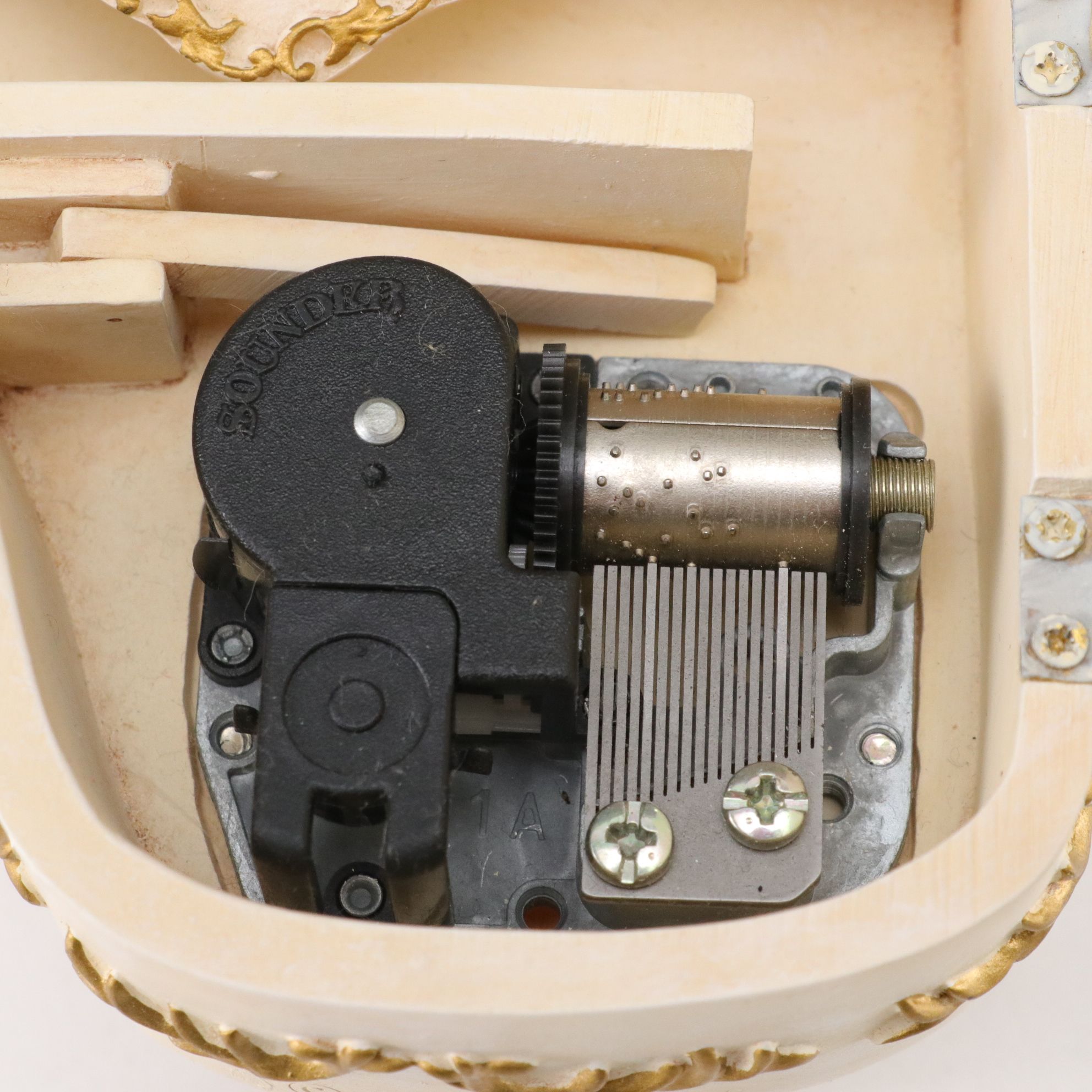 Grand Piano Music Boxes with Desk Clock and Pitch Pipe