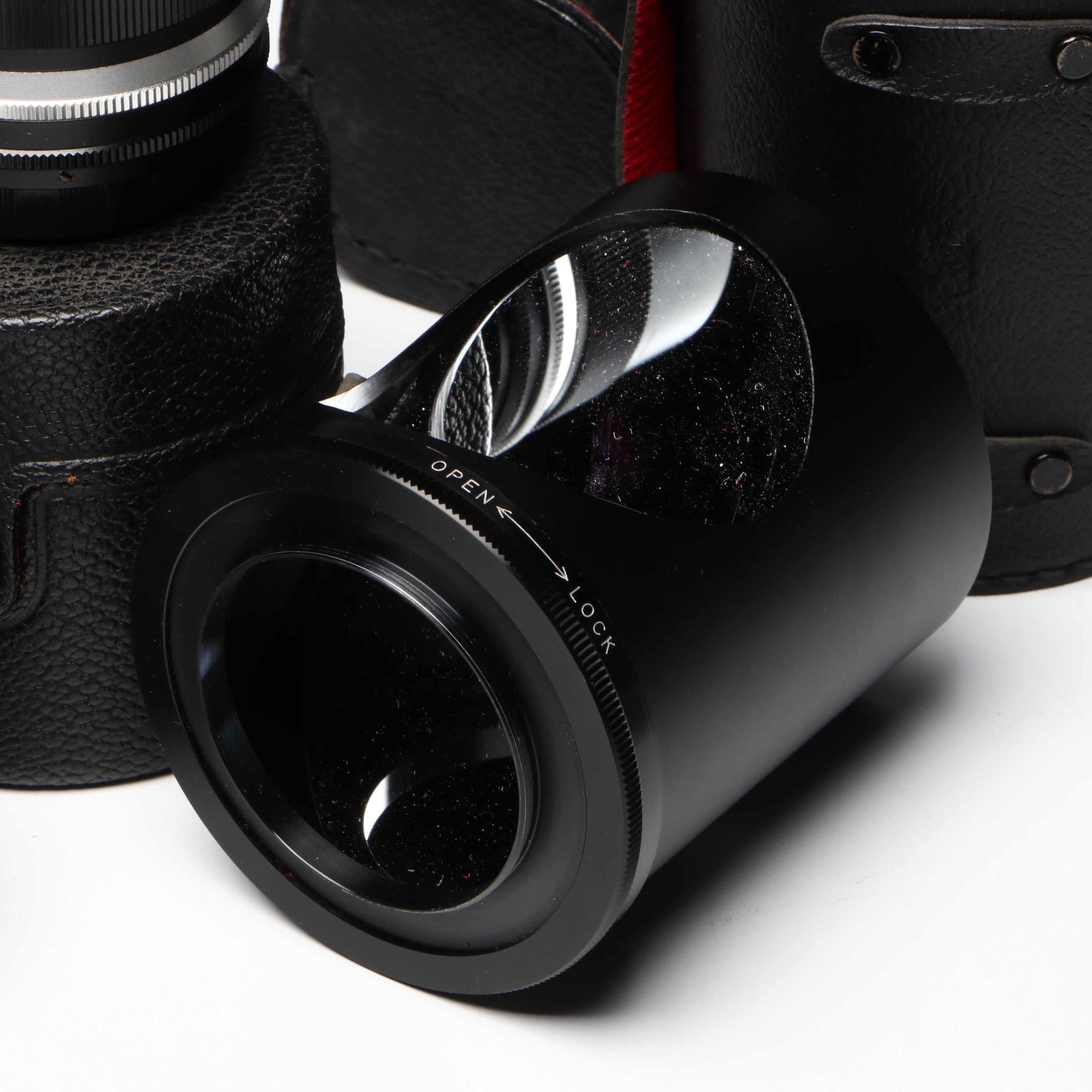 Vivitar, Minolta and Other Lenses with More Camera Accessories