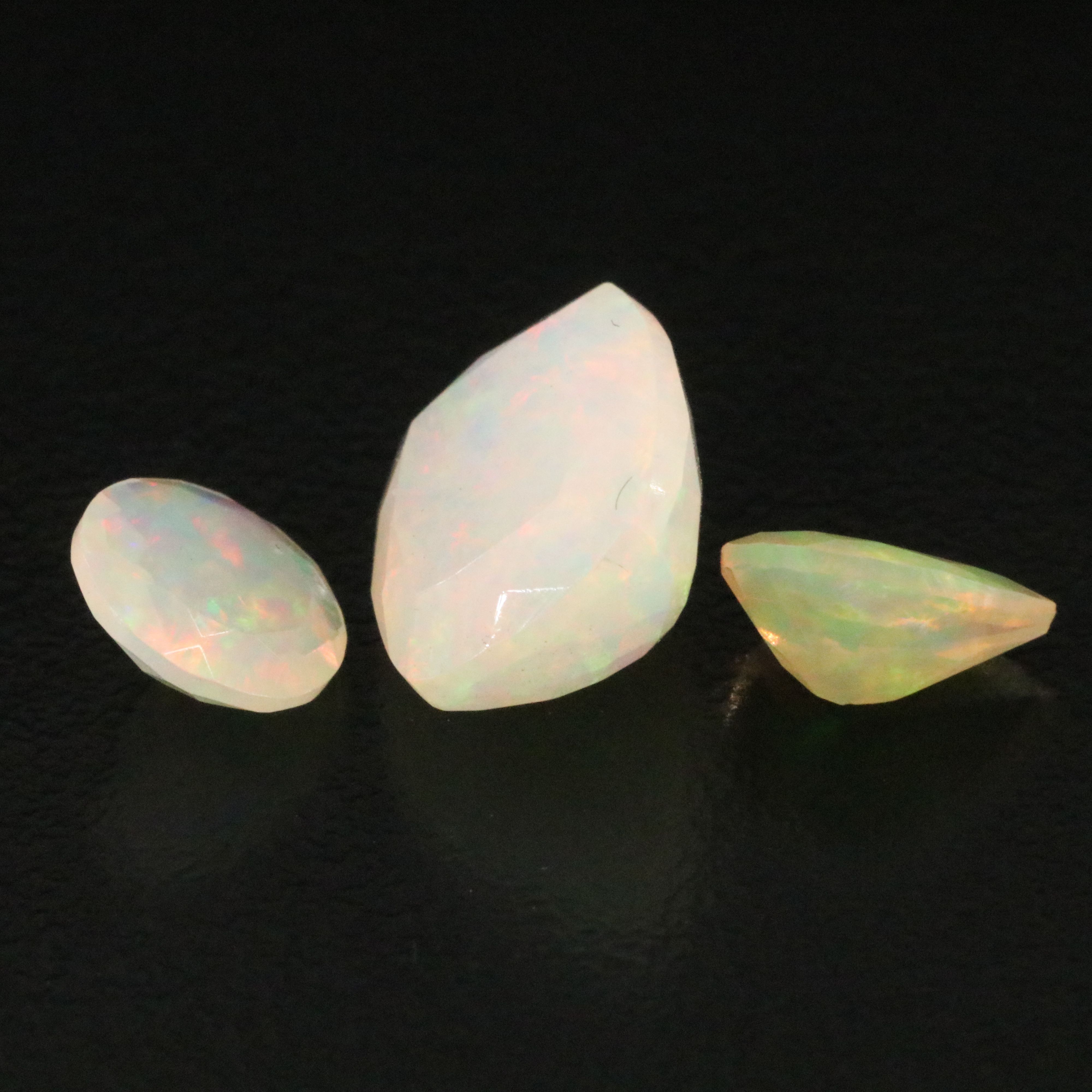 Loose 3.87 CTW Opals