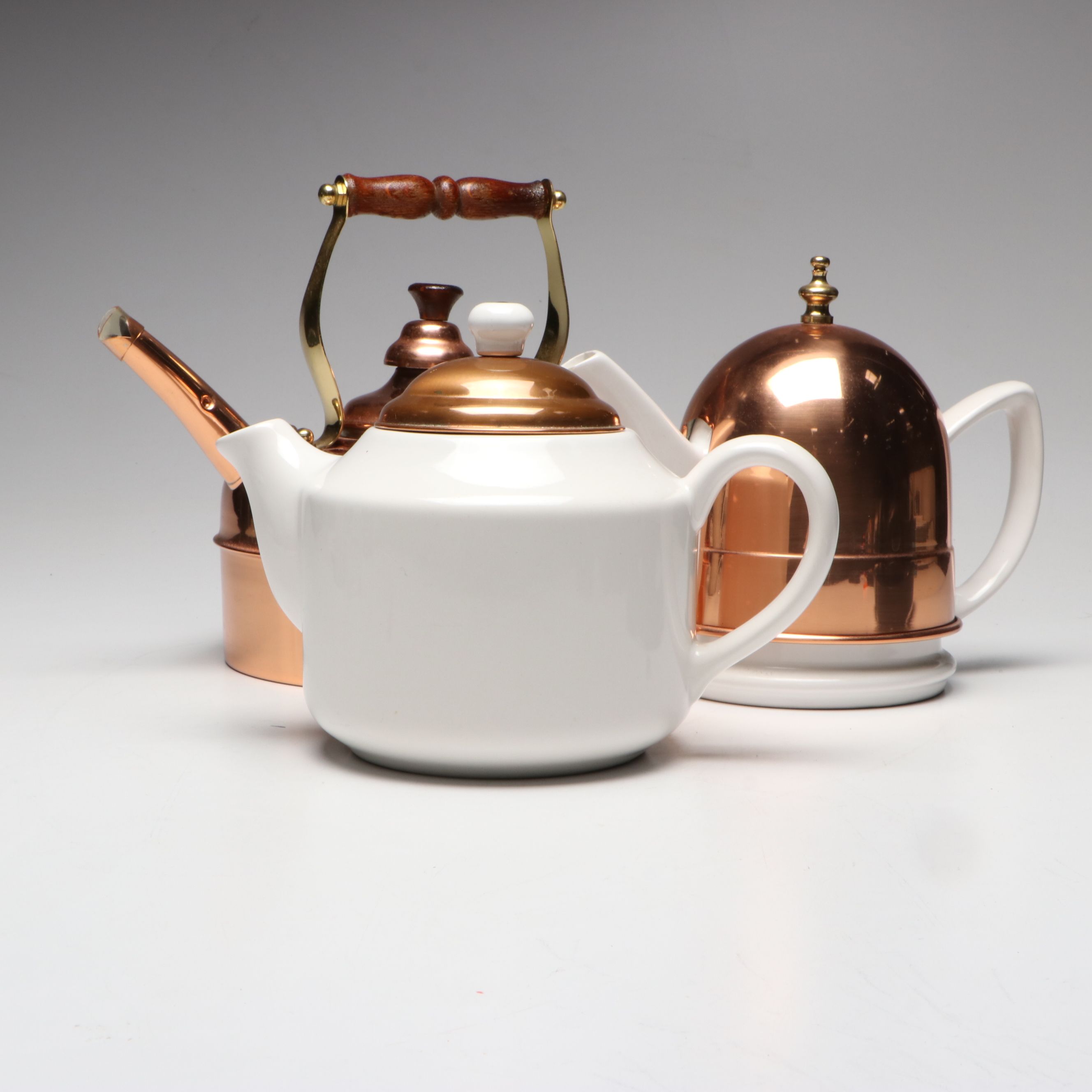 Korean Solid Copper Tea Kettle with Other Ceramic and Copper Teapots