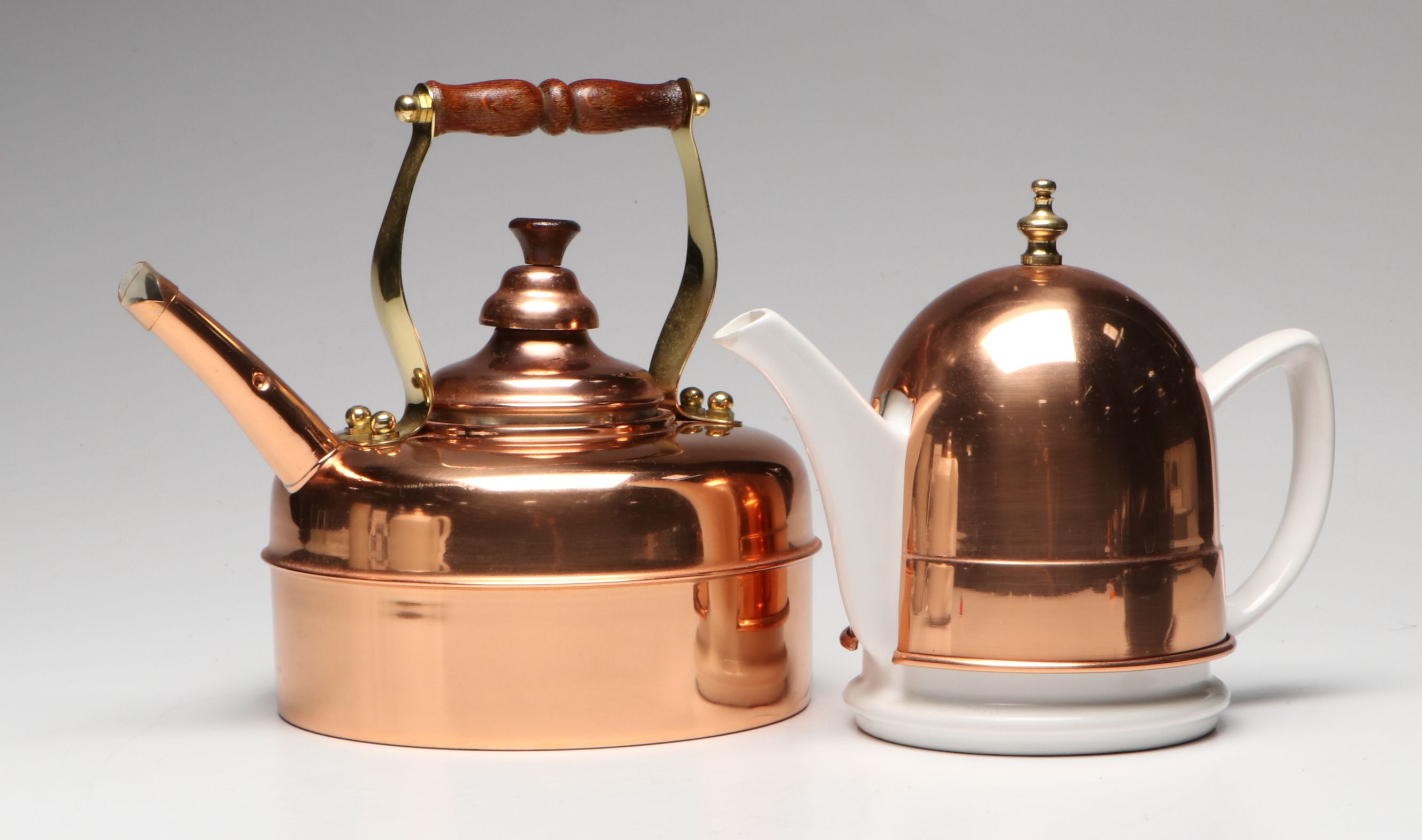 Korean Solid Copper Tea Kettle with Other Ceramic and Copper Teapots