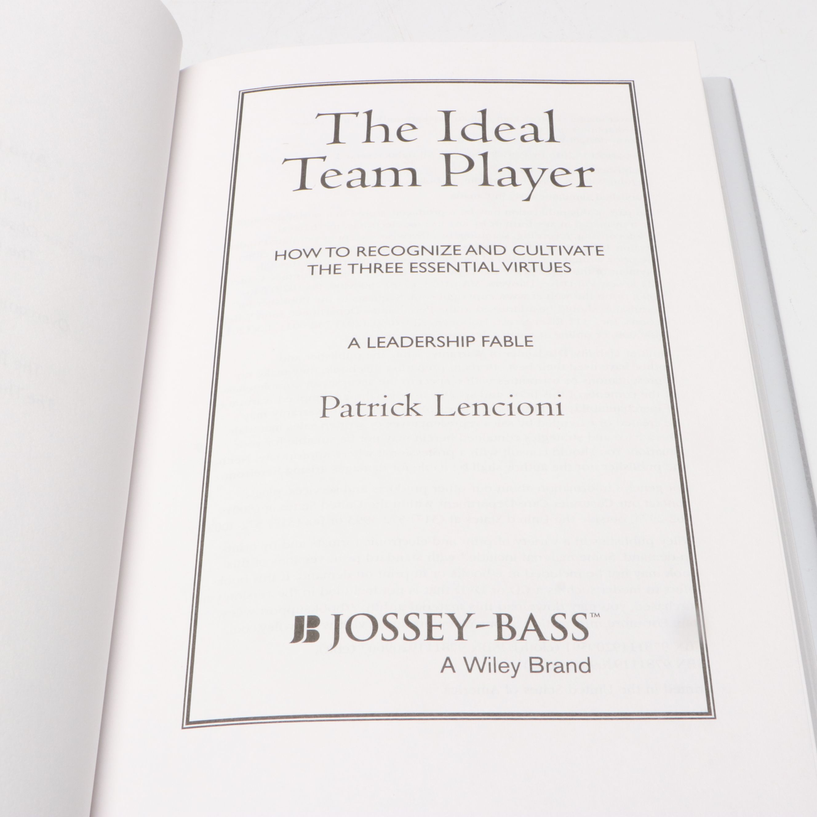 "The Patrick Lencioni Box Set" Business Management Ten-Volume Set, 2016