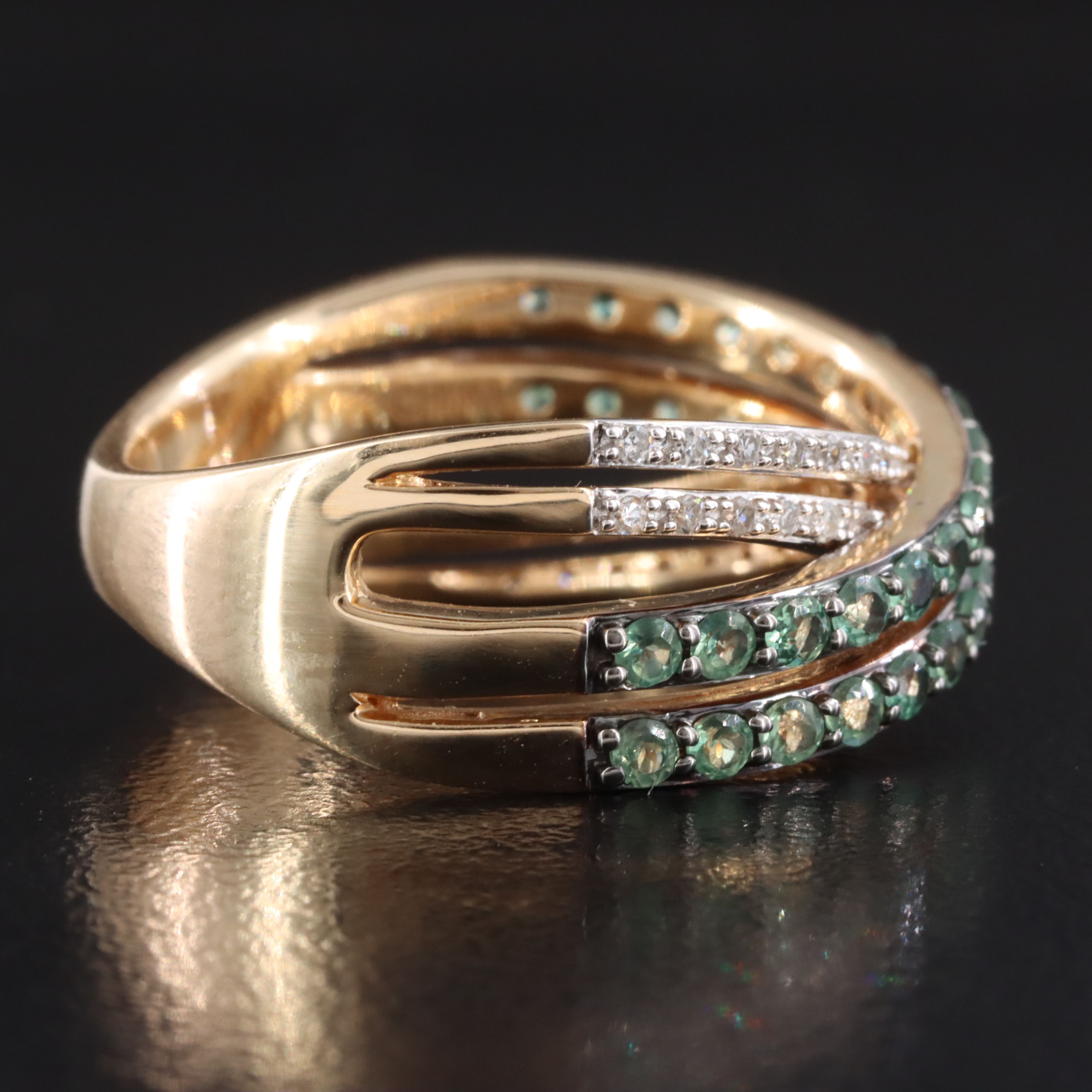 14K Alexandrite and Diamond Crossover Ring